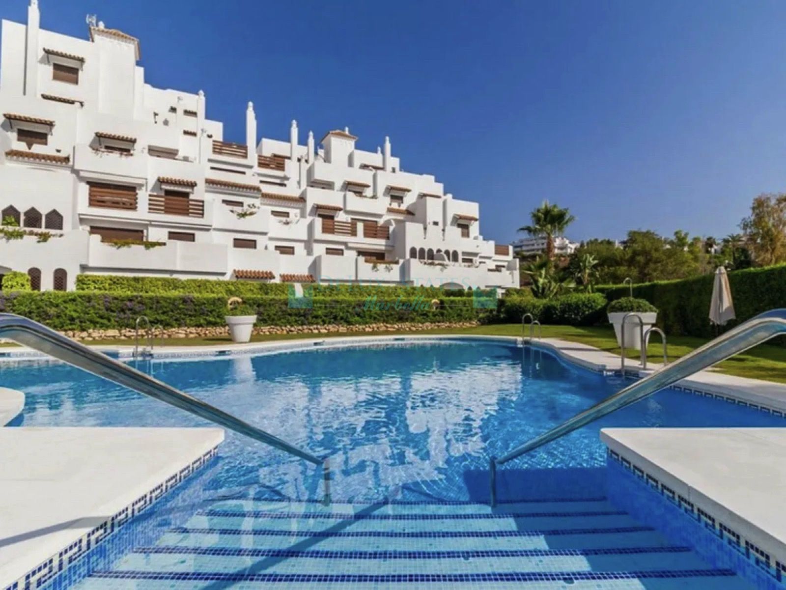 Apartamento Planta Baja en venta en Selwo, Estepona