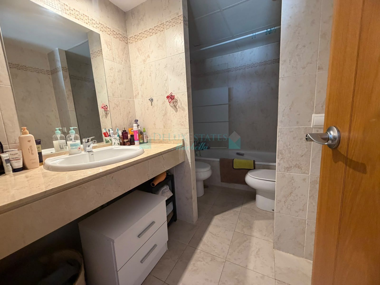 Apartamento Planta Baja en venta en Selwo, Estepona