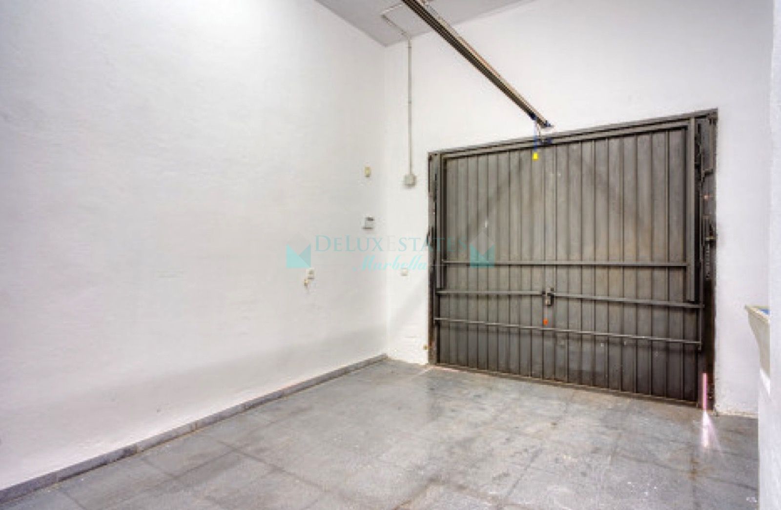 Town House for sale in Los Arqueros, Benahavis