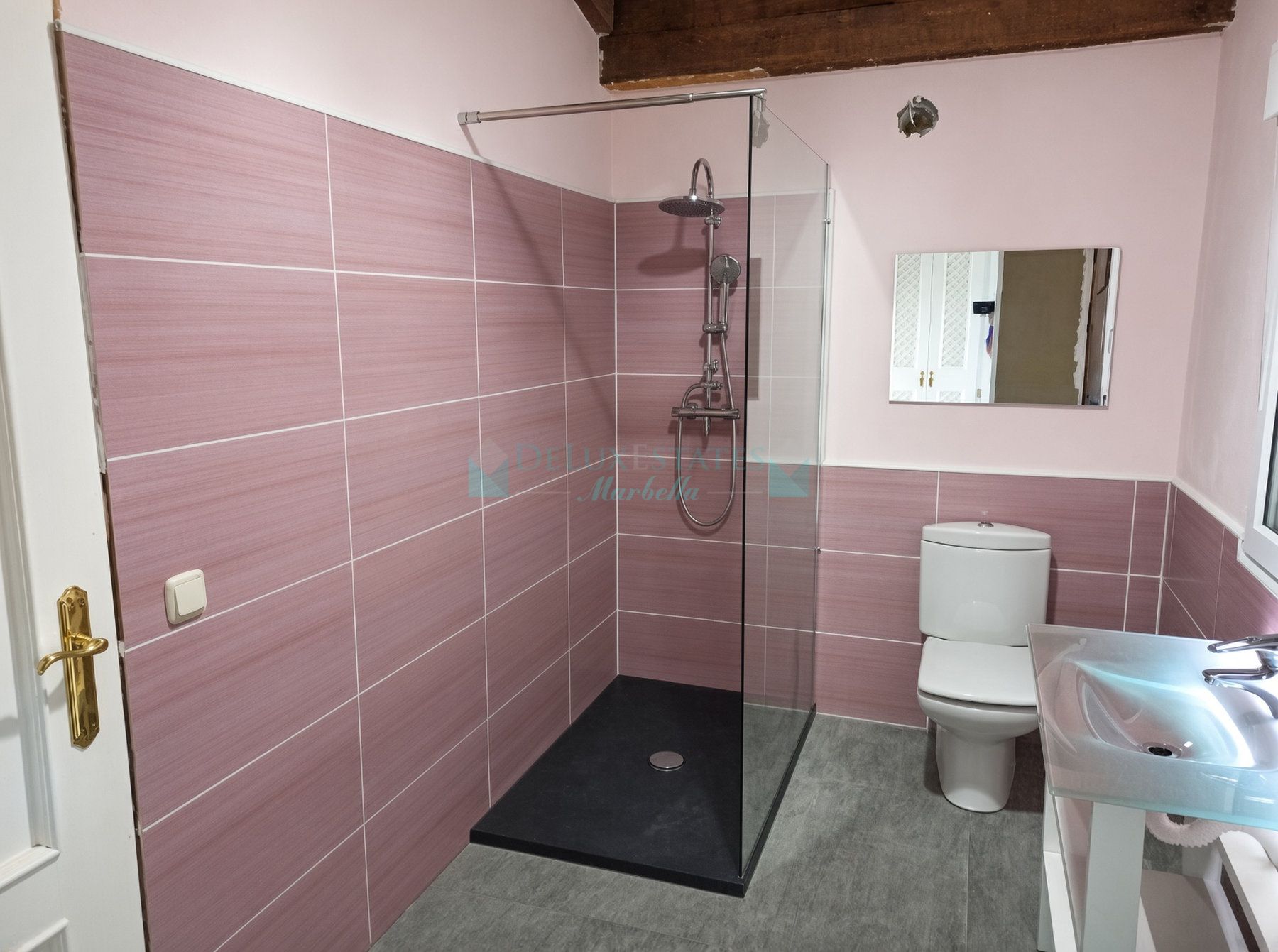 House for sale in Benahavis