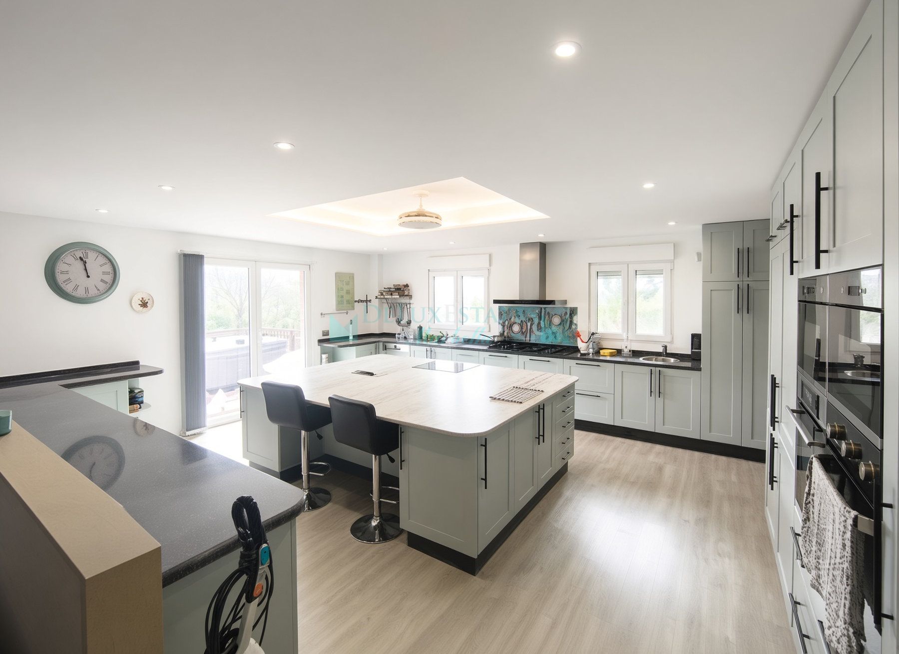 House for sale in Benahavis