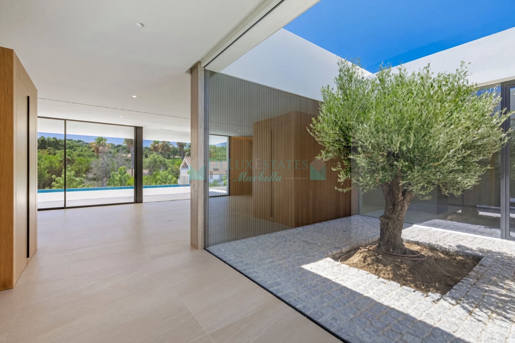 Villa for sale in Zona F, Sotogrande