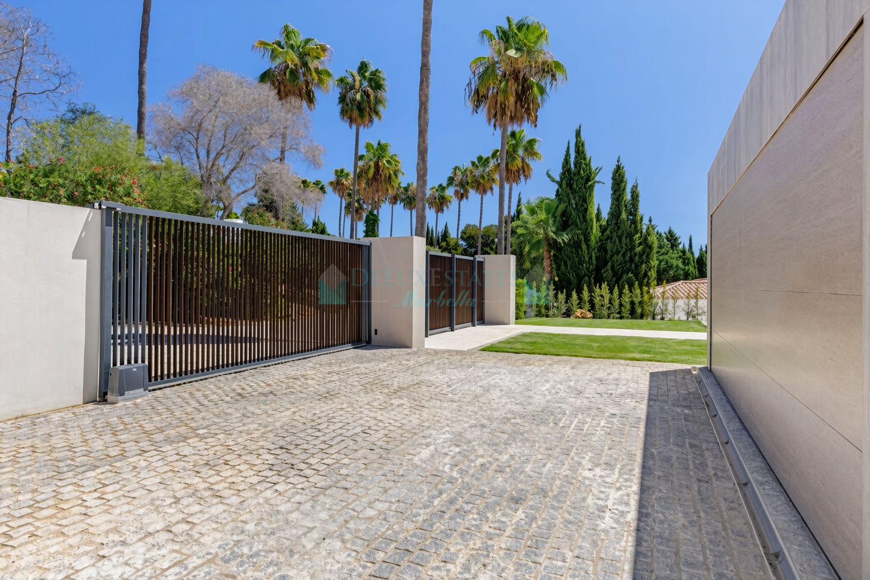 Villa for sale in Zona F, Sotogrande