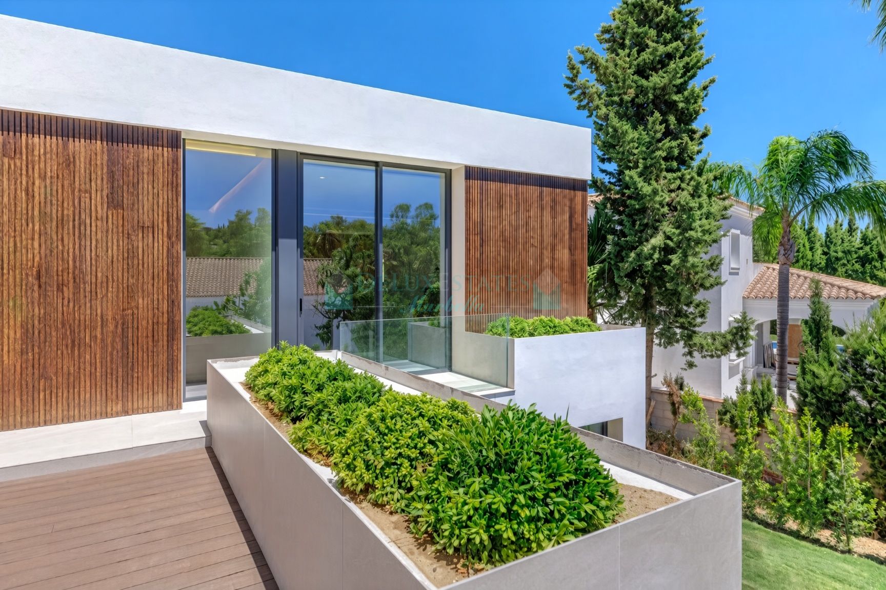 Villa for sale in Zona F, Sotogrande