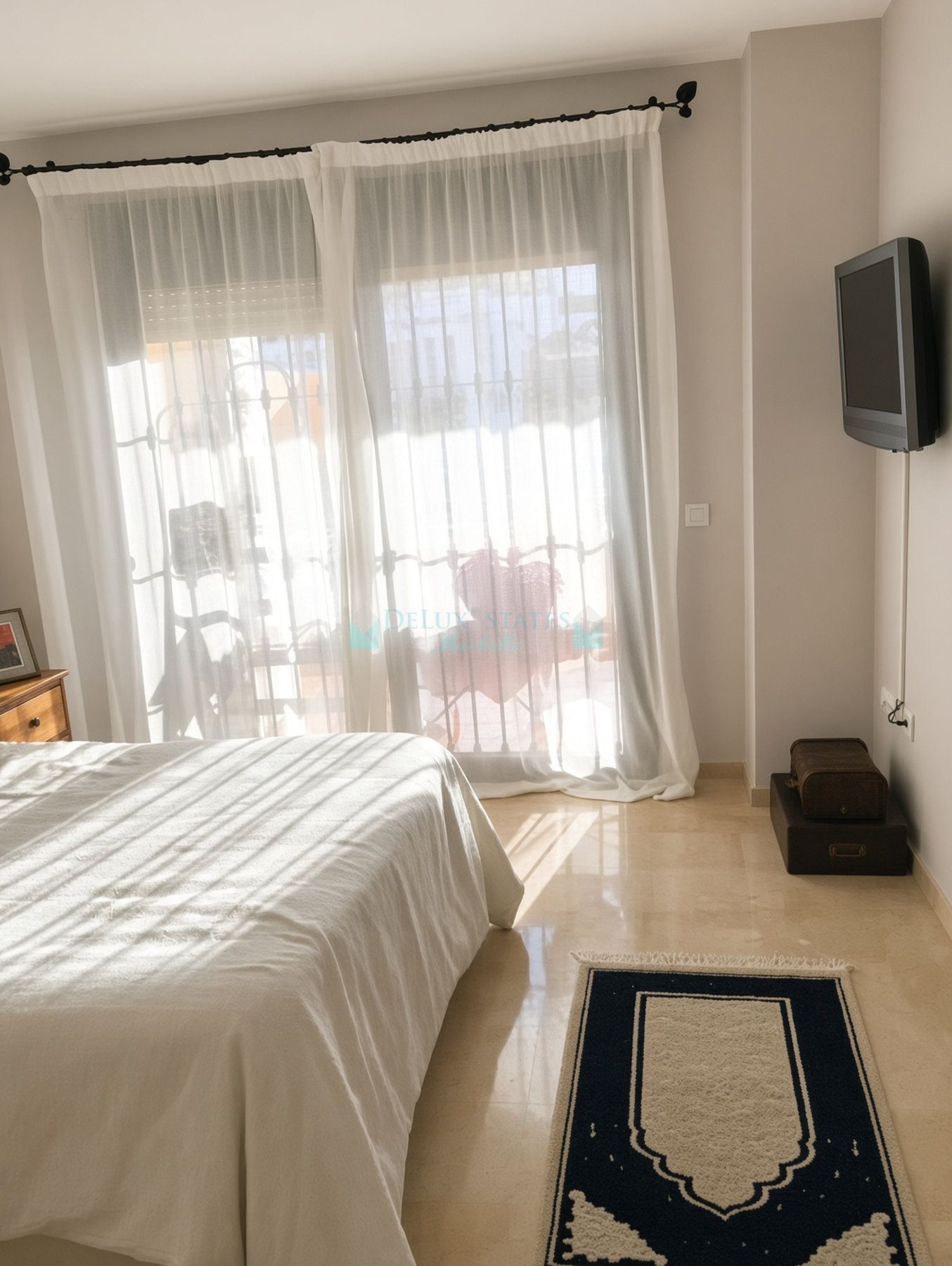 Ground Floor Apartment for sale in Las Joyas, Estepona
