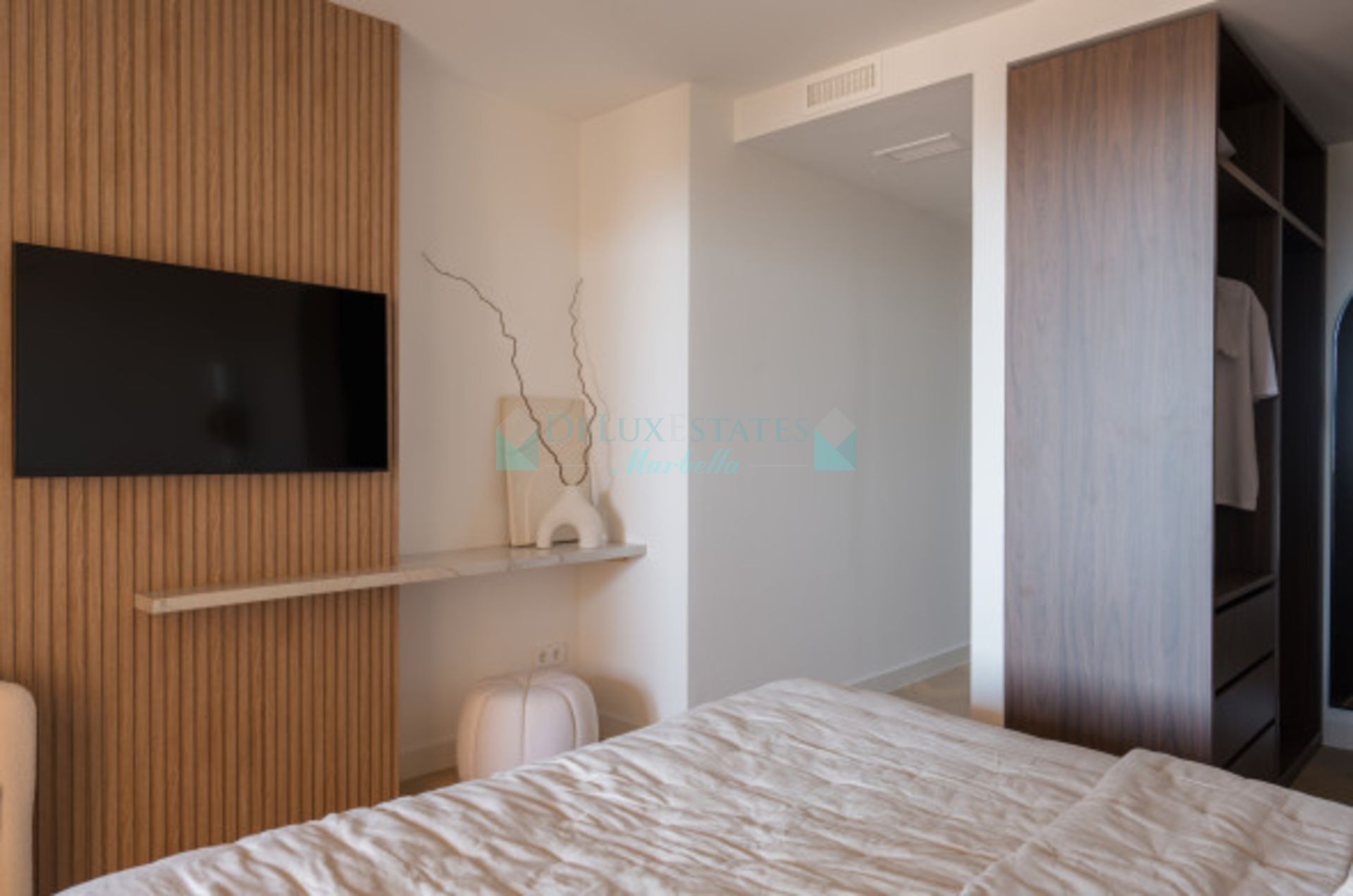 Apartment for sale in Cumbres del Rodeo, Nueva Andalucia