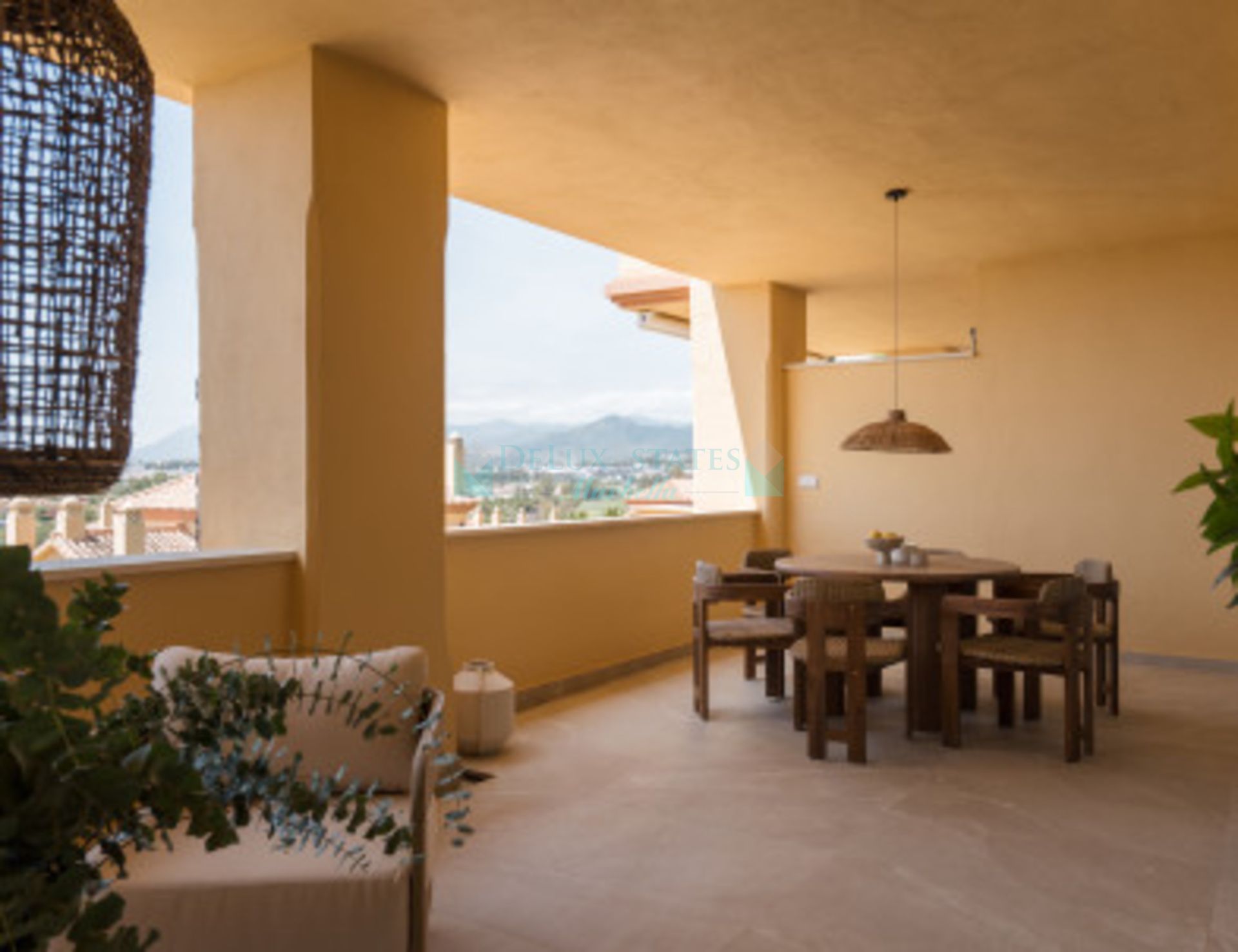 Apartment for sale in Cumbres del Rodeo, Nueva Andalucia