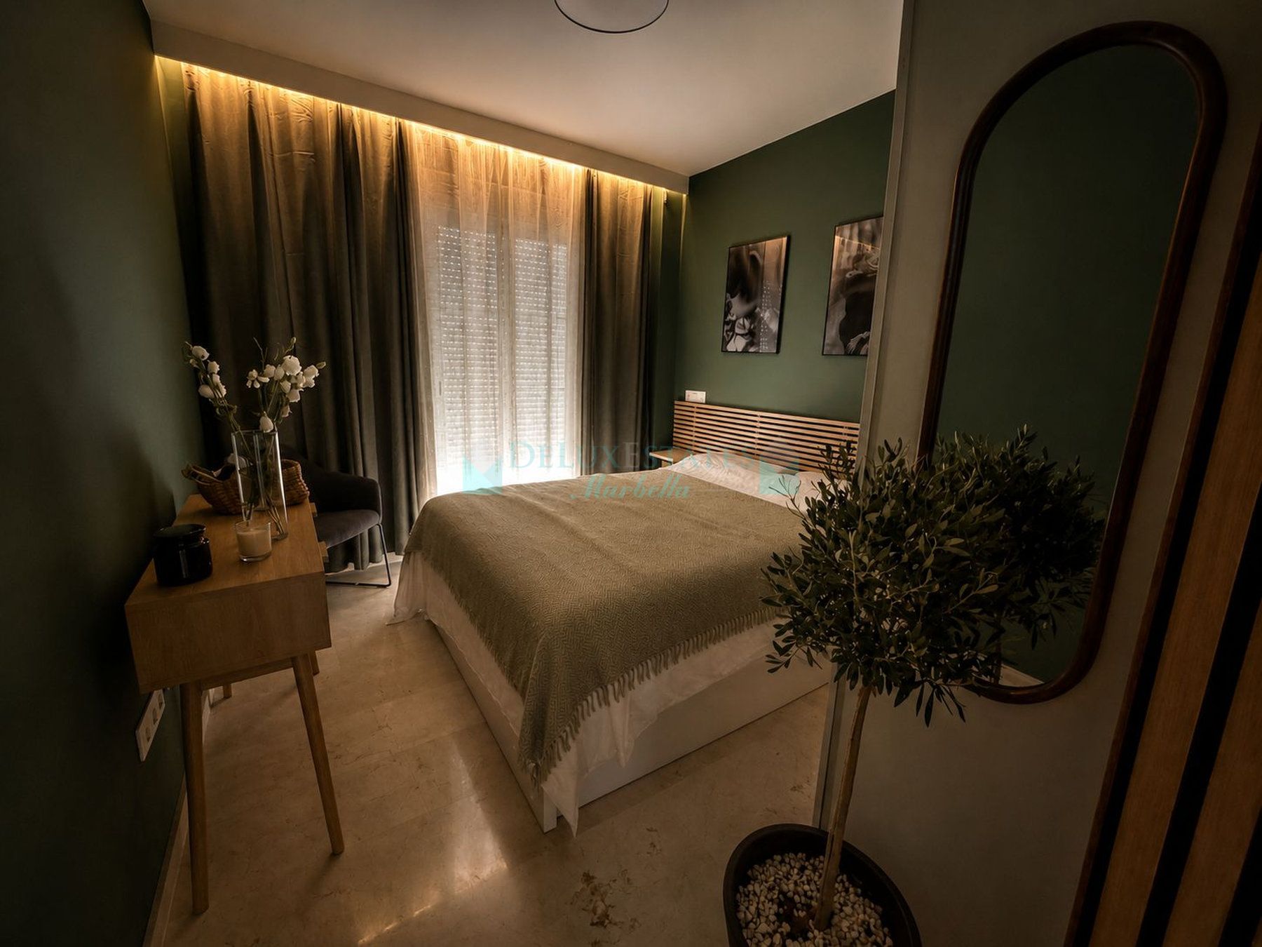 Penthouse for sale in Alcorrín, Manilva