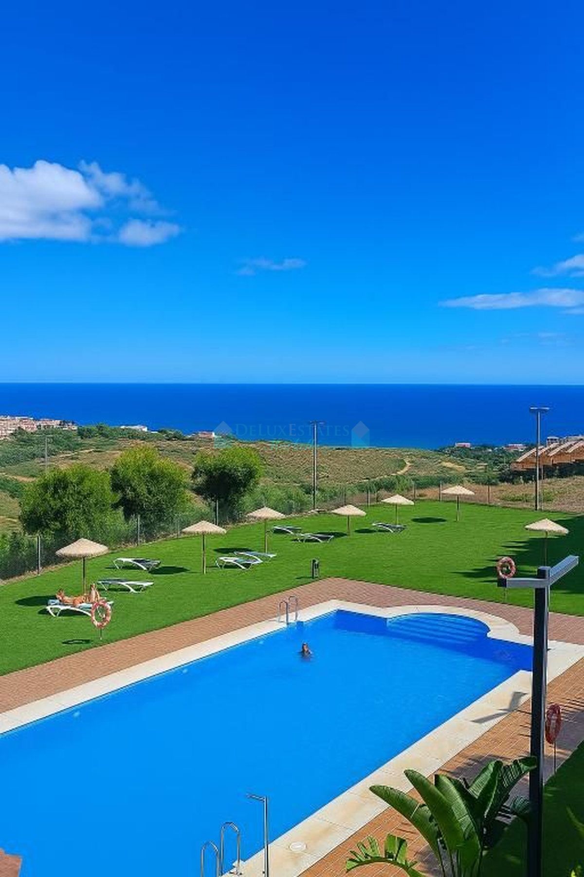 Penthouse for sale in Alcorrín, Manilva