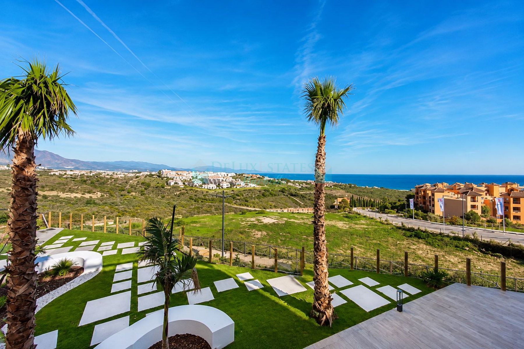 Penthouse for sale in Alcorrín, Manilva
