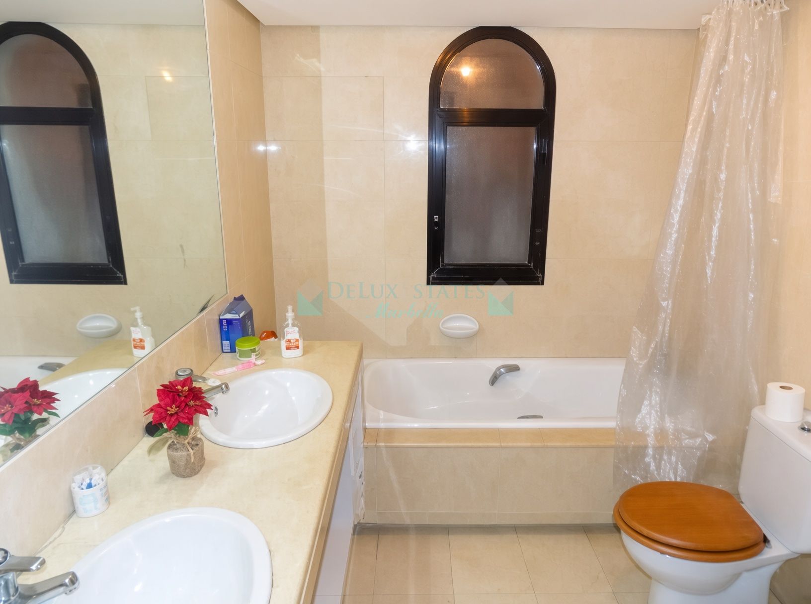 Pareado en venta en Villacana, Estepona