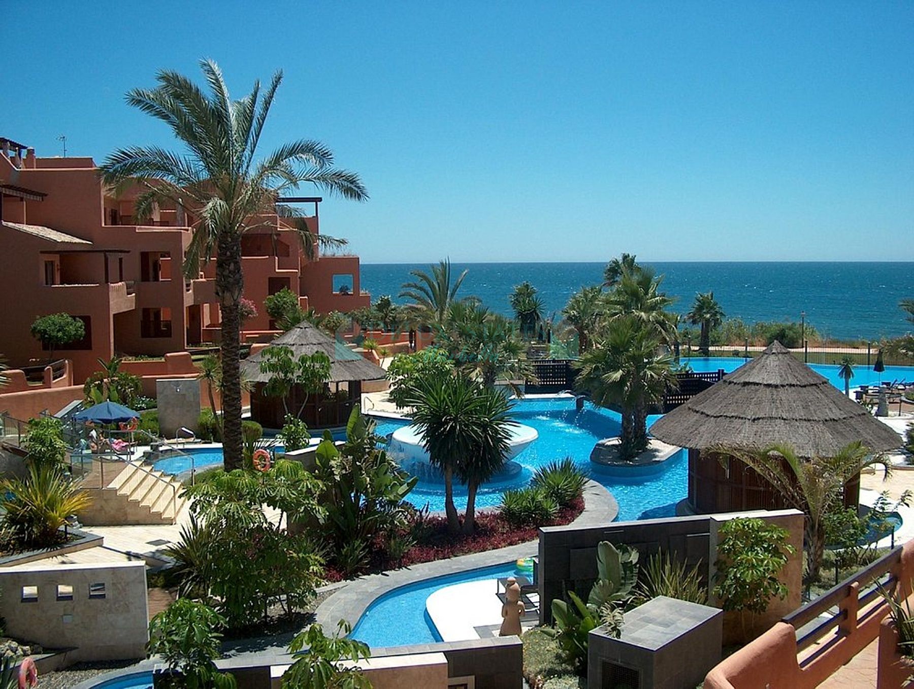 Apartamento Planta Baja en venta en Mar Azul, Estepona
