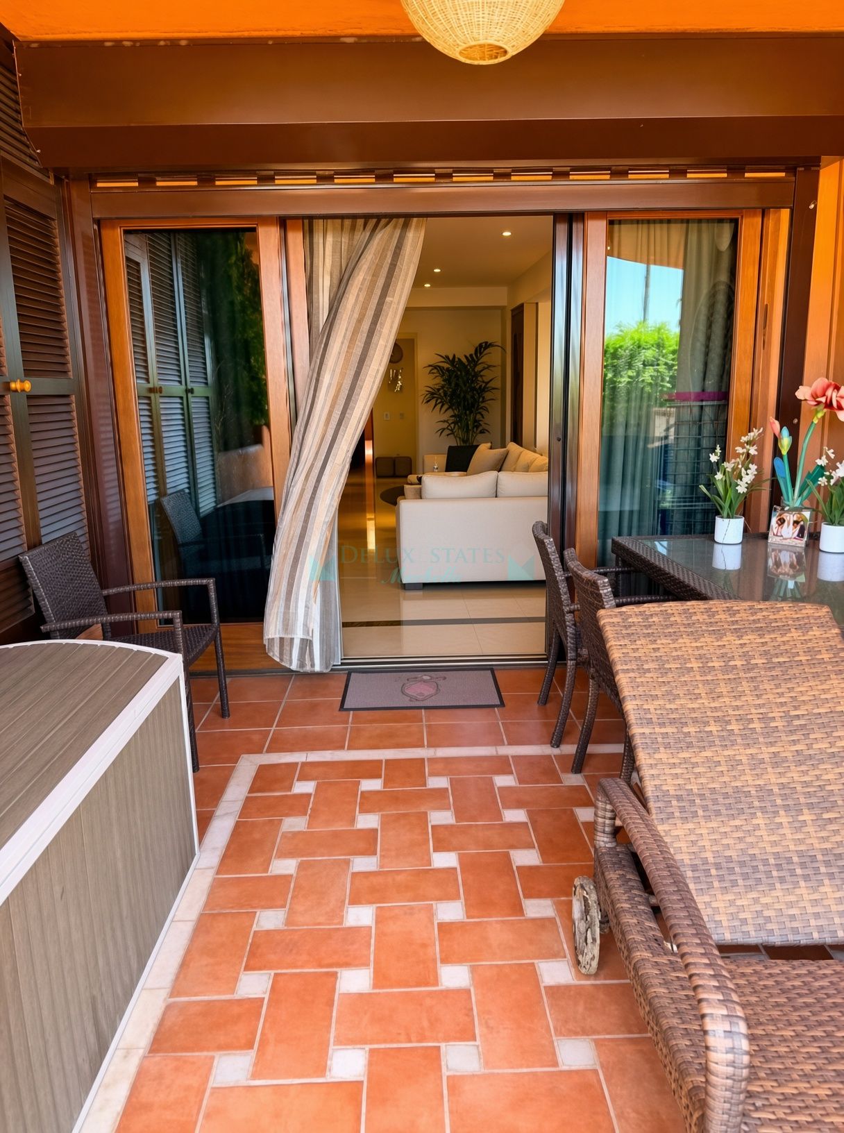 Apartamento Planta Baja en venta en Mar Azul, Estepona
