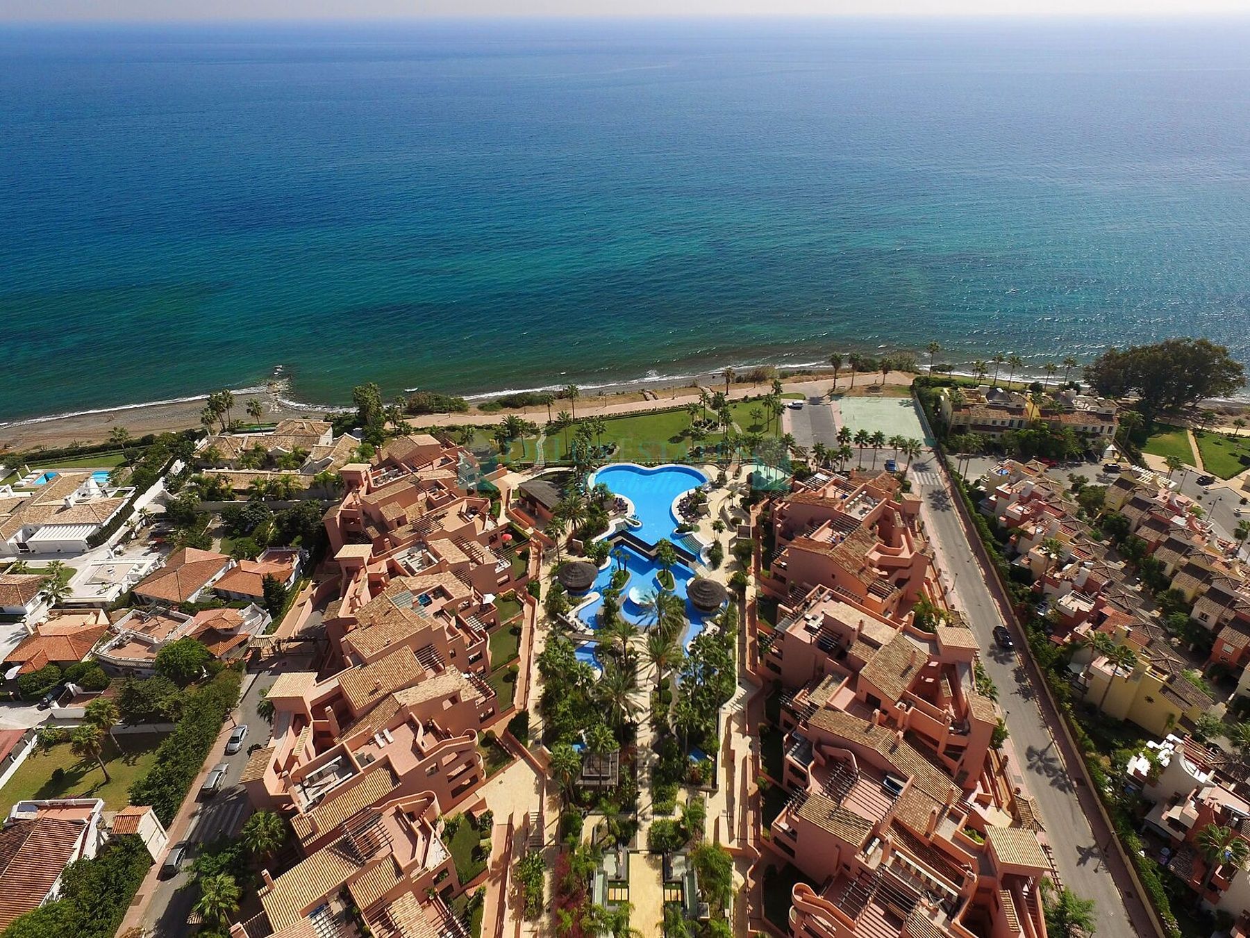 Apartamento Planta Baja en venta en Mar Azul, Estepona