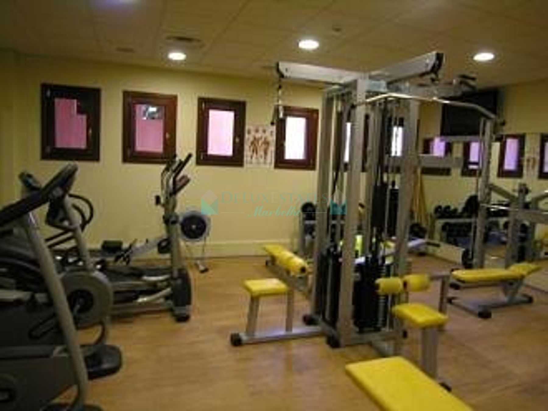 Apartamento Planta Baja en venta en Mar Azul, Estepona