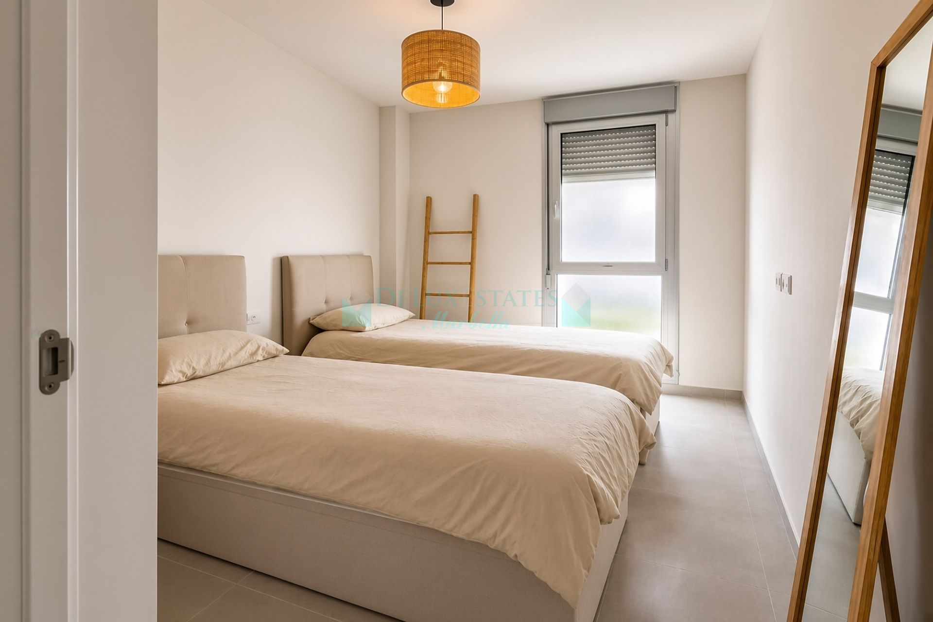 Apartamento en venta en Cancelada, Estepona