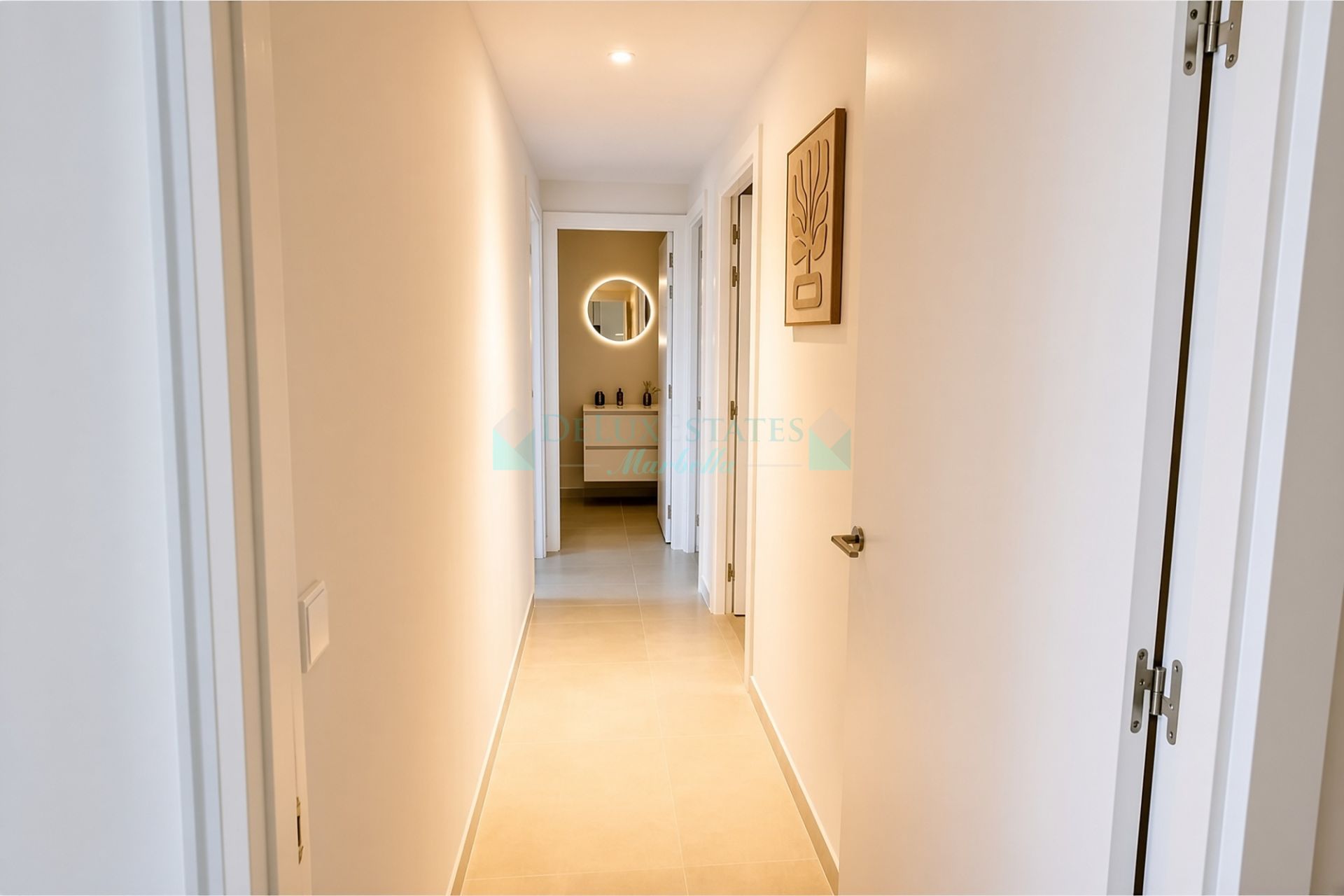 Apartamento en venta en Cancelada, Estepona