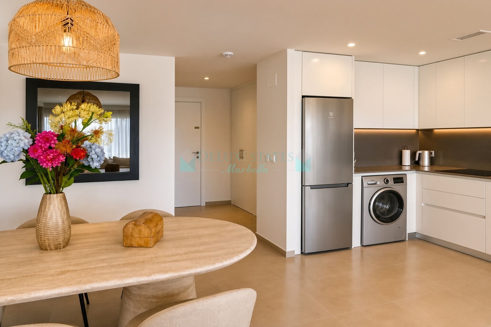 Apartamento en venta en Cancelada, Estepona