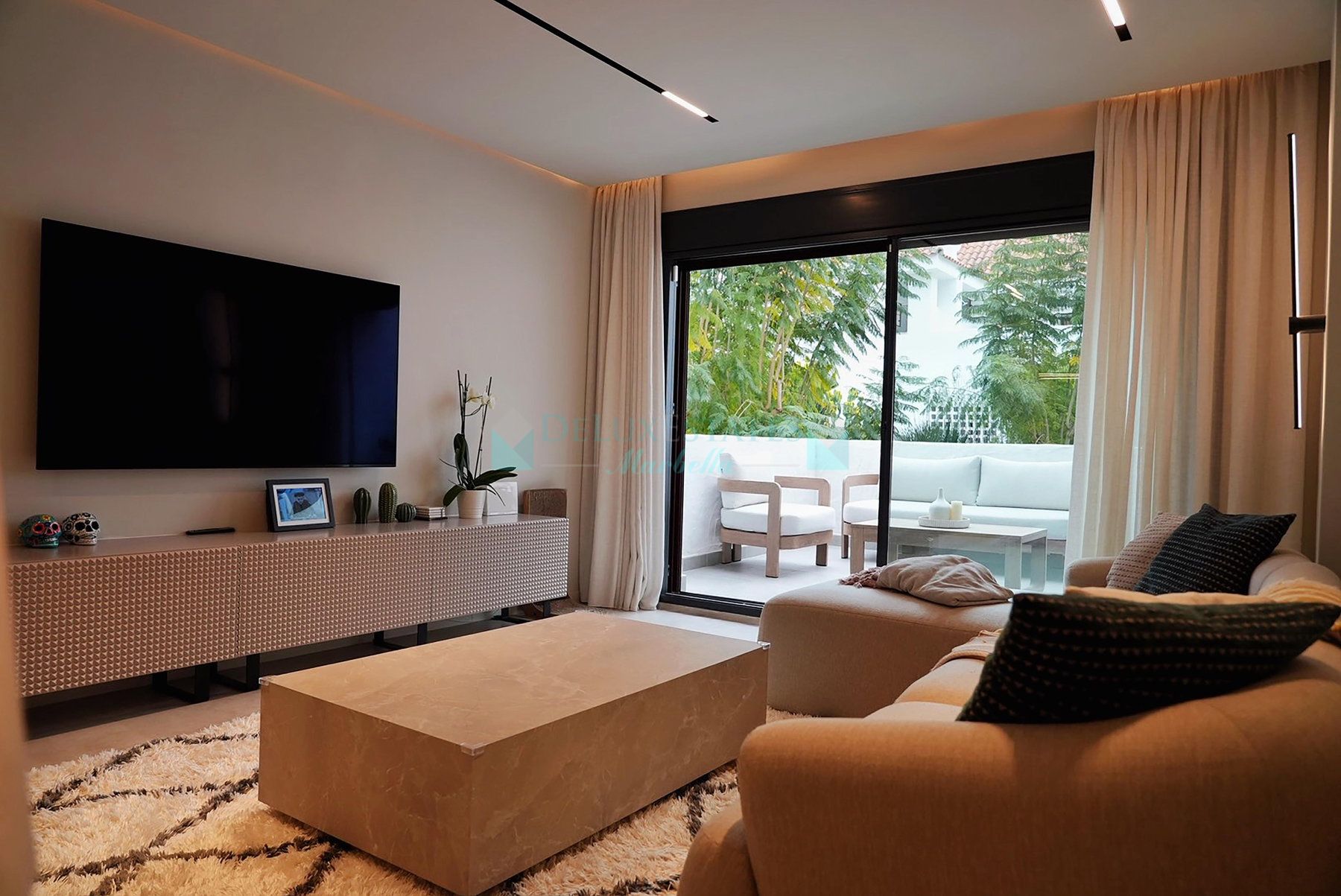 Apartamento Planta Baja en venta en La Maestranza, Nueva Andalucia
