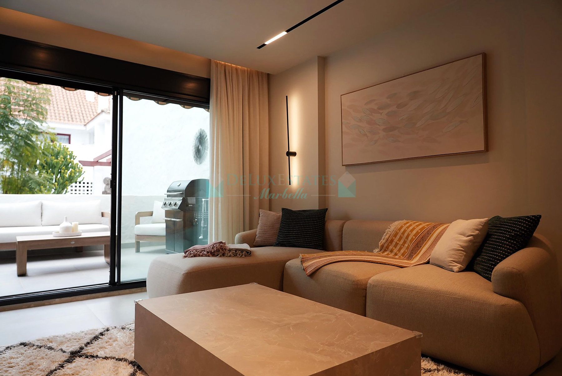Apartamento Planta Baja en venta en La Maestranza, Nueva Andalucia