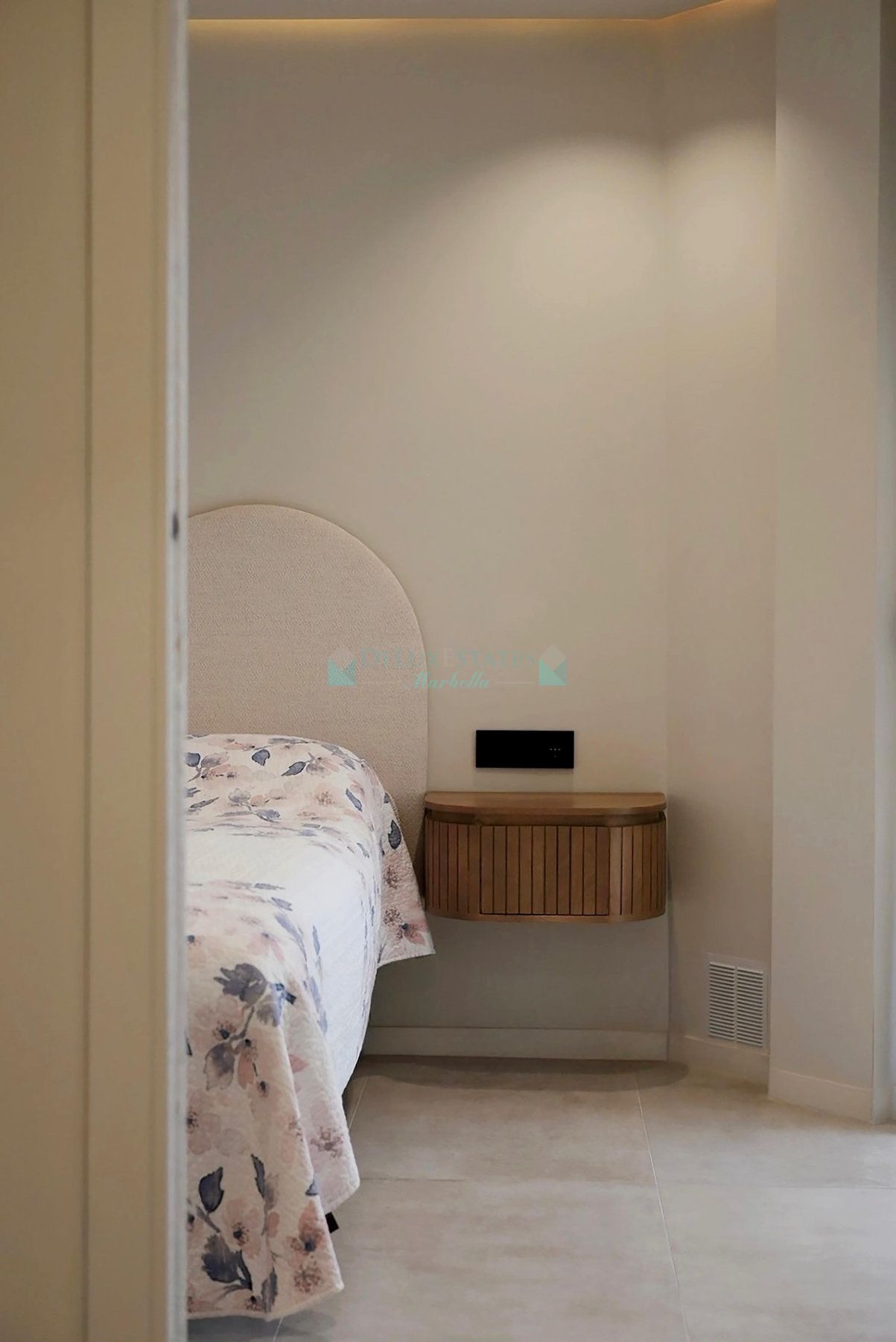 Apartamento Planta Baja en venta en La Maestranza, Nueva Andalucia