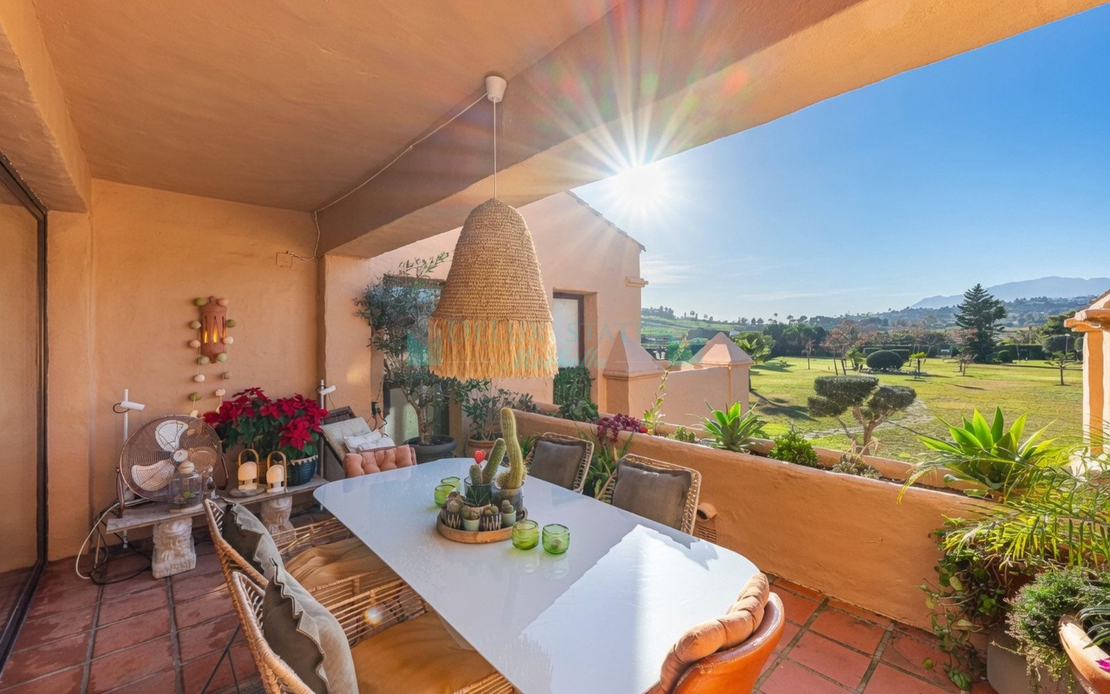 Duplex Penthouse for sale in La Cartuja del Golf, Estepona