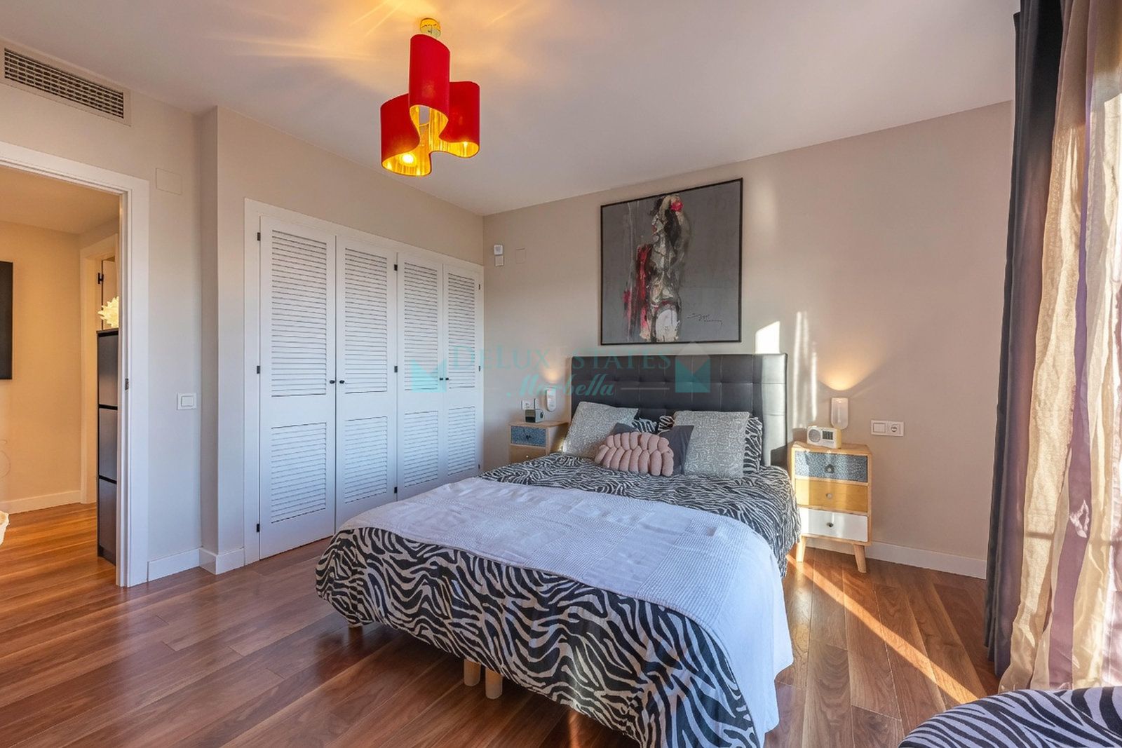 Duplex Penthouse for sale in La Cartuja del Golf, Estepona