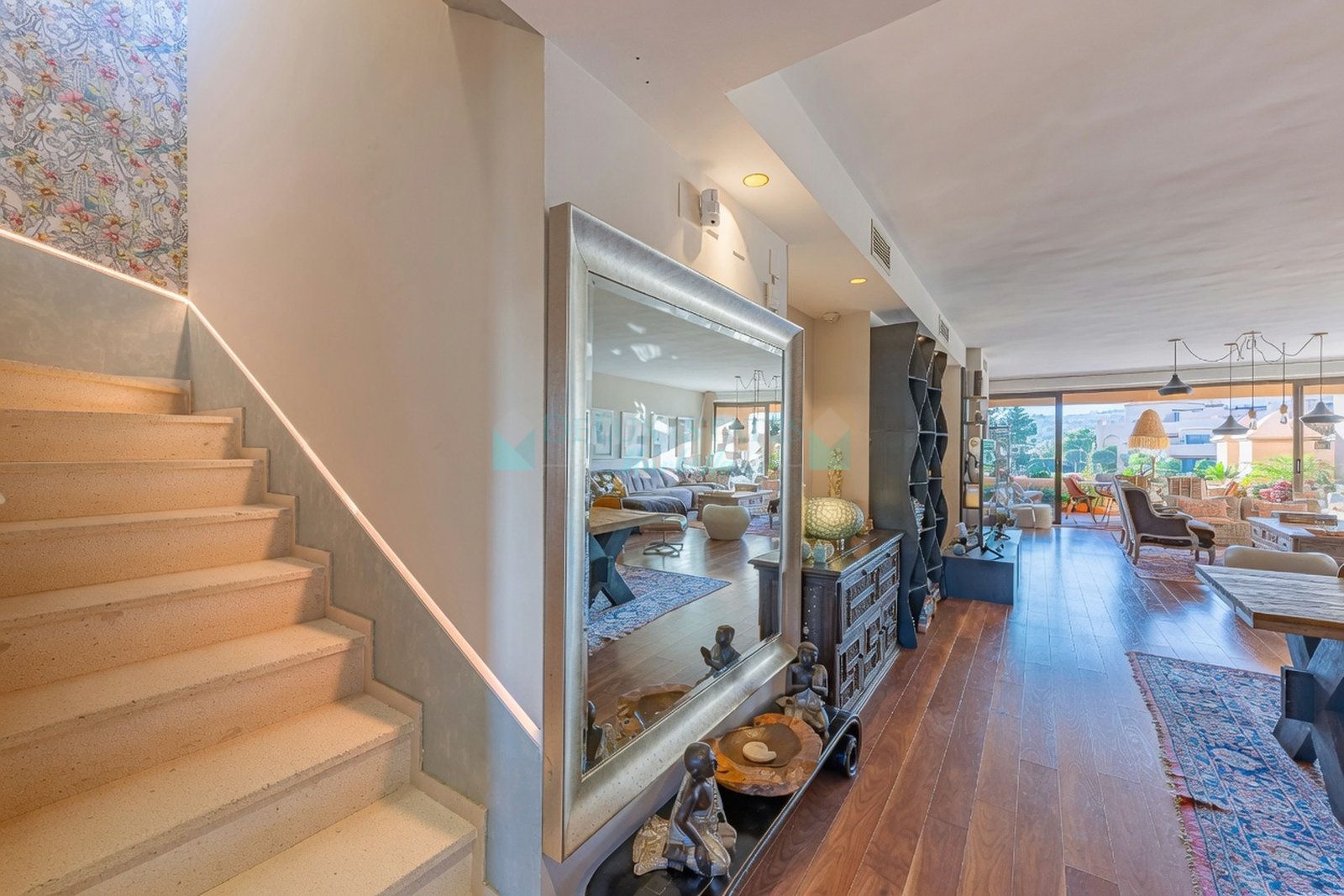 Duplex Penthouse for sale in La Cartuja del Golf, Estepona