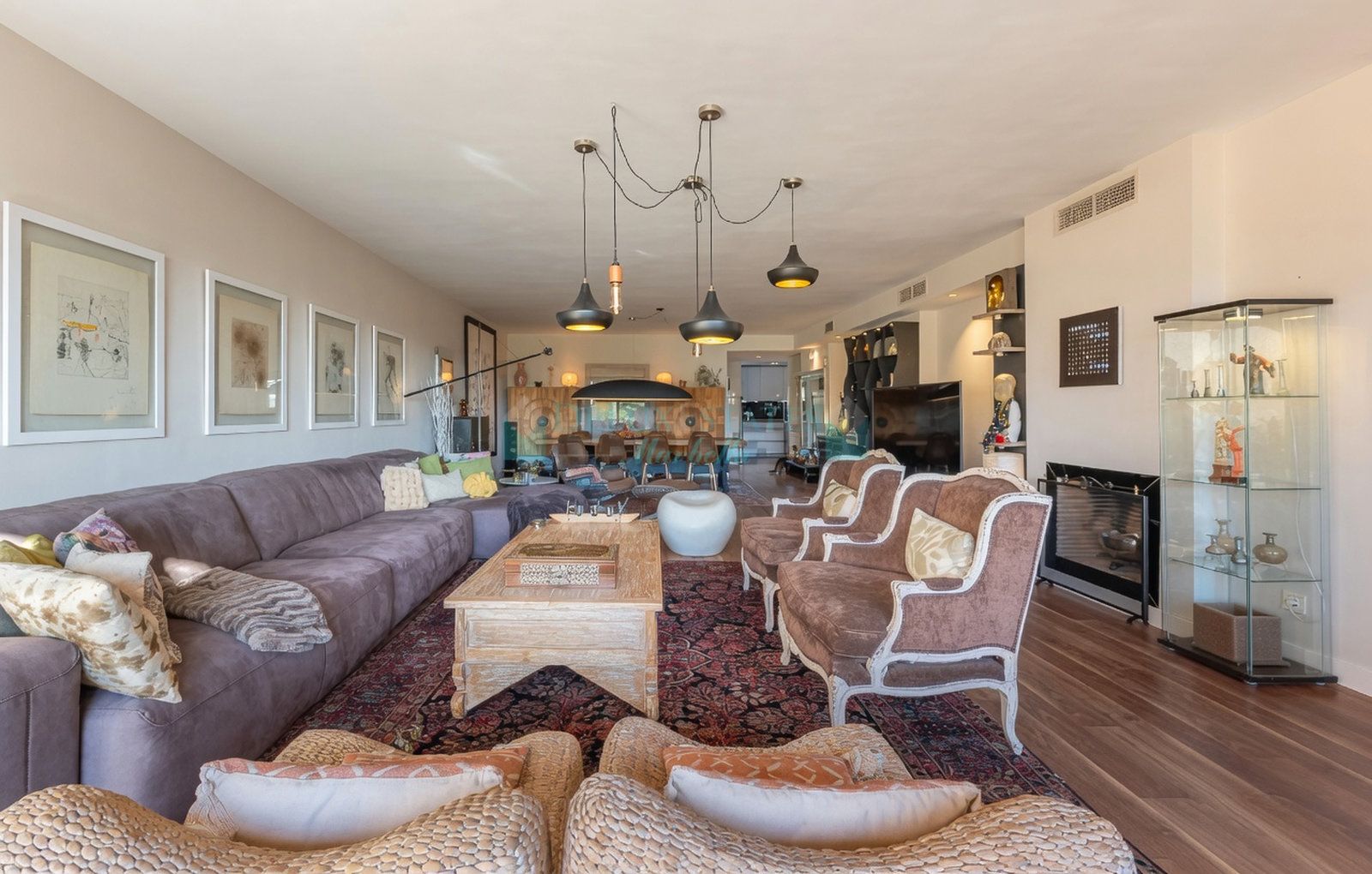 Duplex Penthouse for sale in La Cartuja del Golf, Estepona