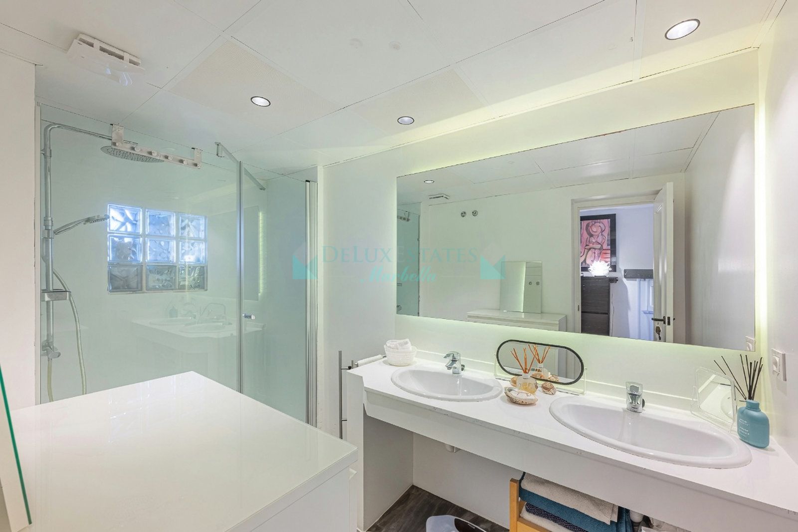 Duplex Penthouse for sale in La Cartuja del Golf, Estepona