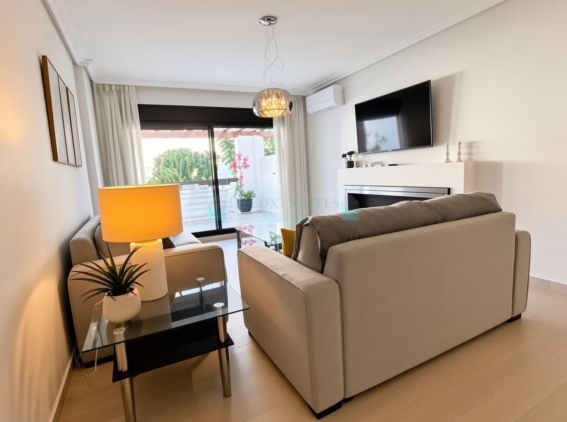 Apartment for sale in La Maestranza, Nueva Andalucia