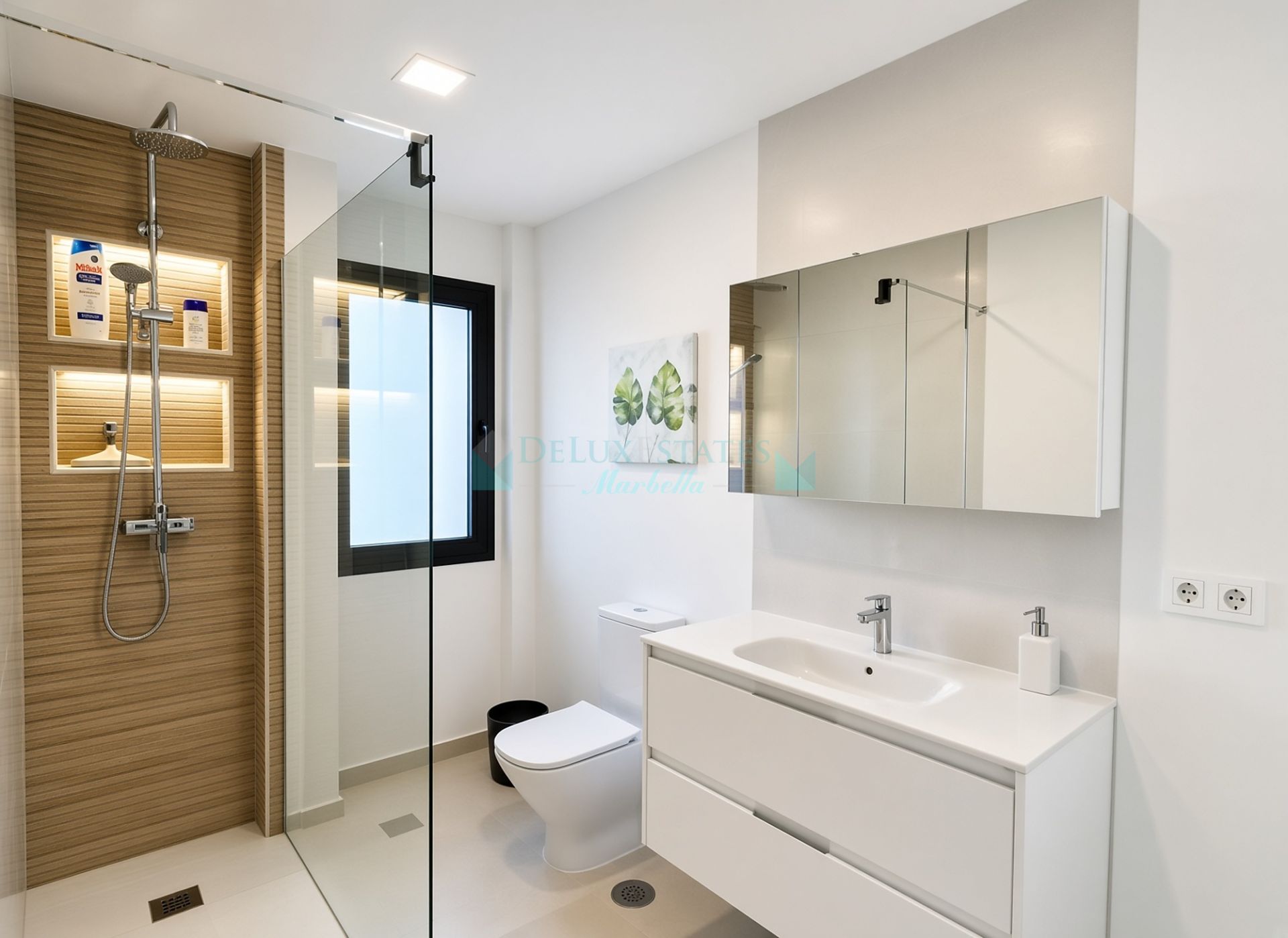Apartment for sale in La Maestranza, Nueva Andalucia