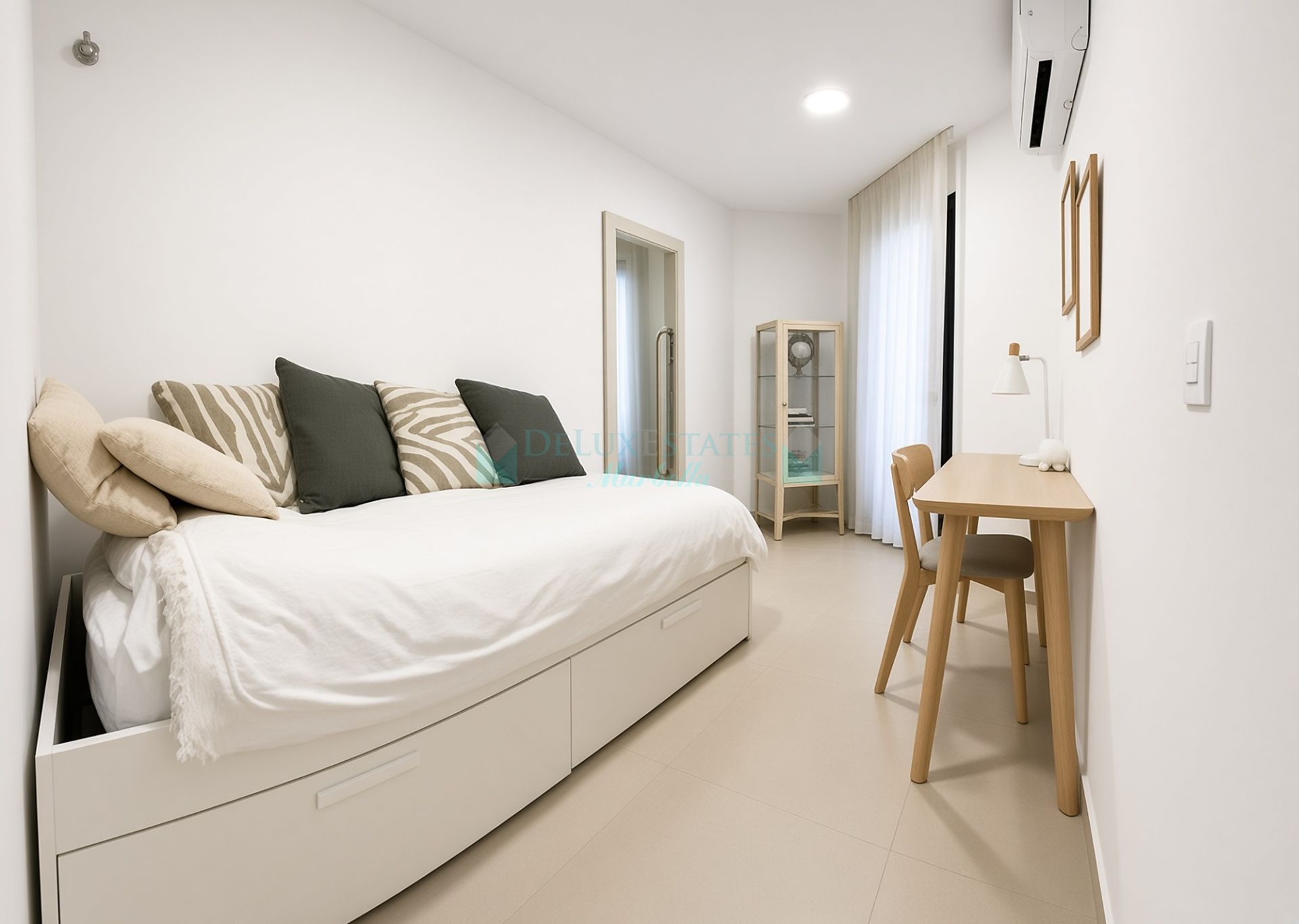 Apartment for sale in La Maestranza, Nueva Andalucia