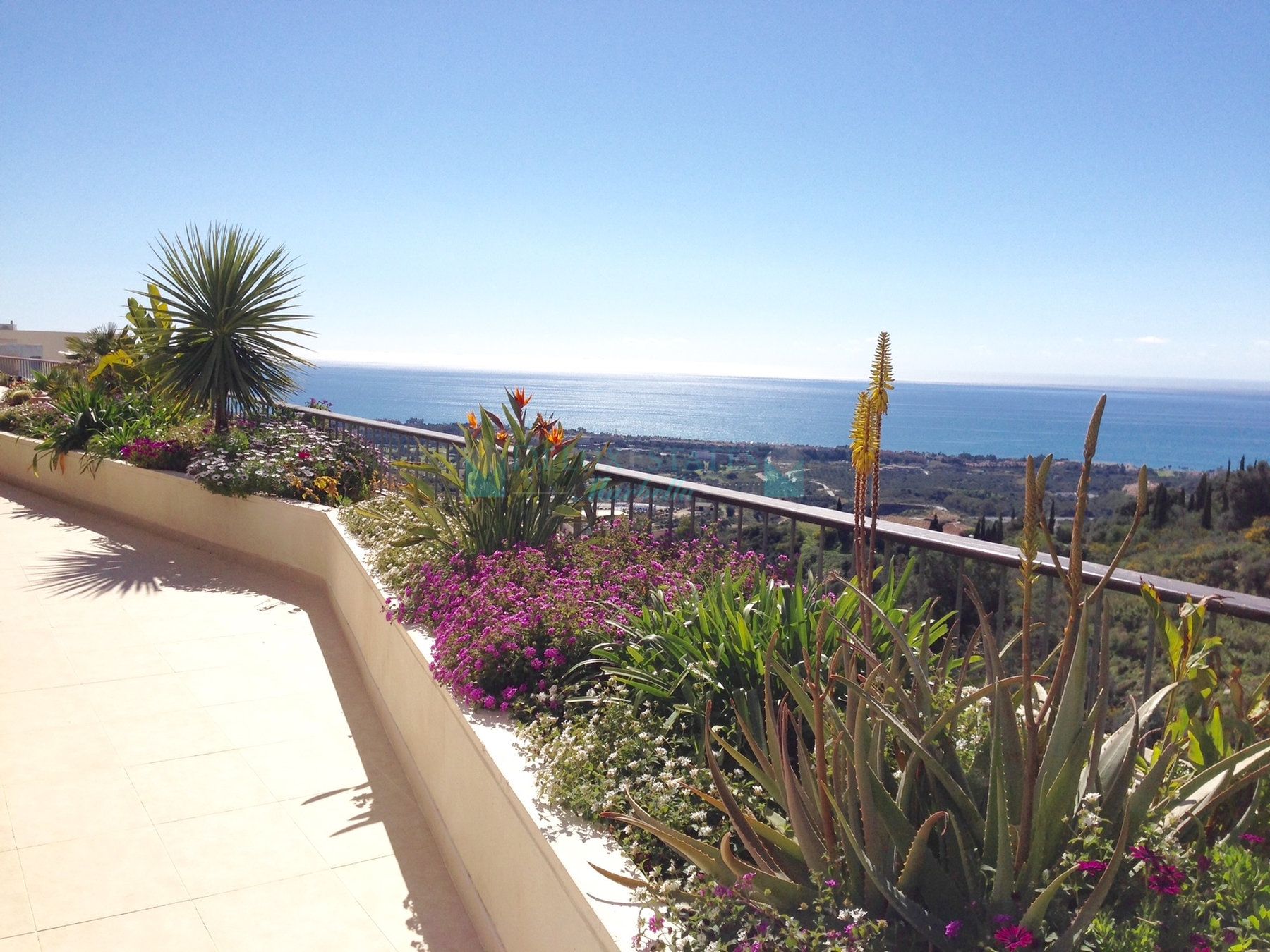 Apartment for sale in Los Altos de los Monteros, Marbella East