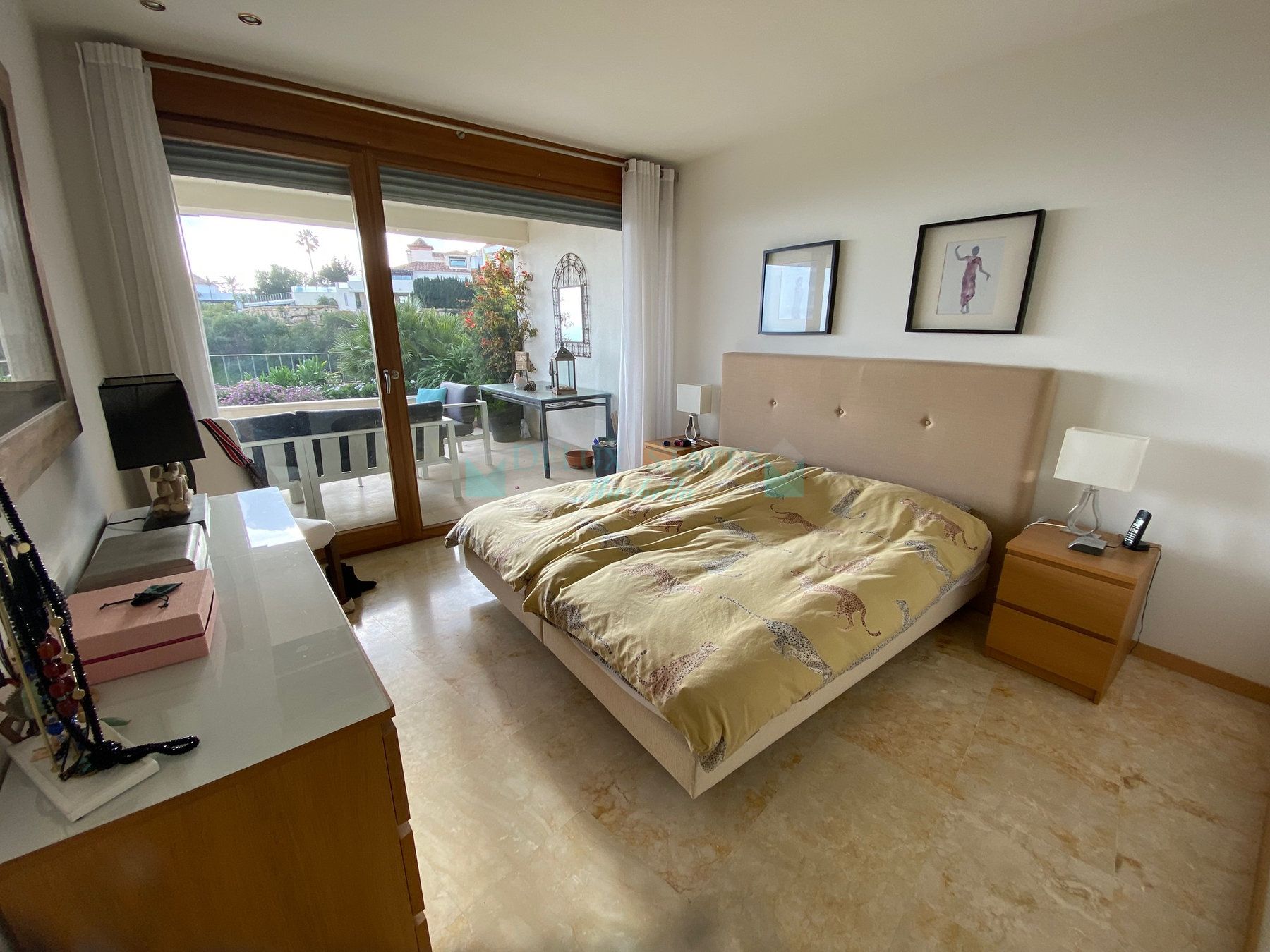Apartment for sale in Los Altos de los Monteros, Marbella East