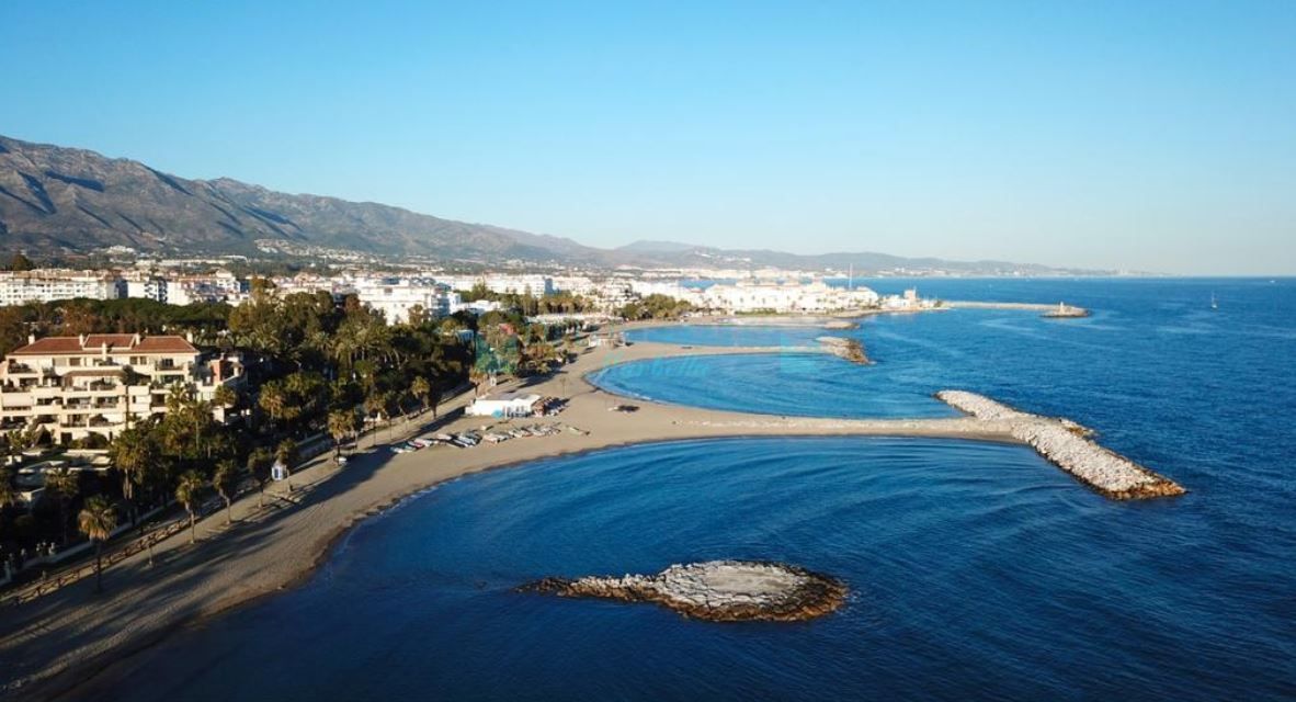 Hotel for sale in Guadalpin Banus, Marbella - Puerto Banus