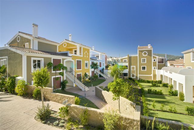 Apartamento en venta en Cortijo del Mar, Estepona