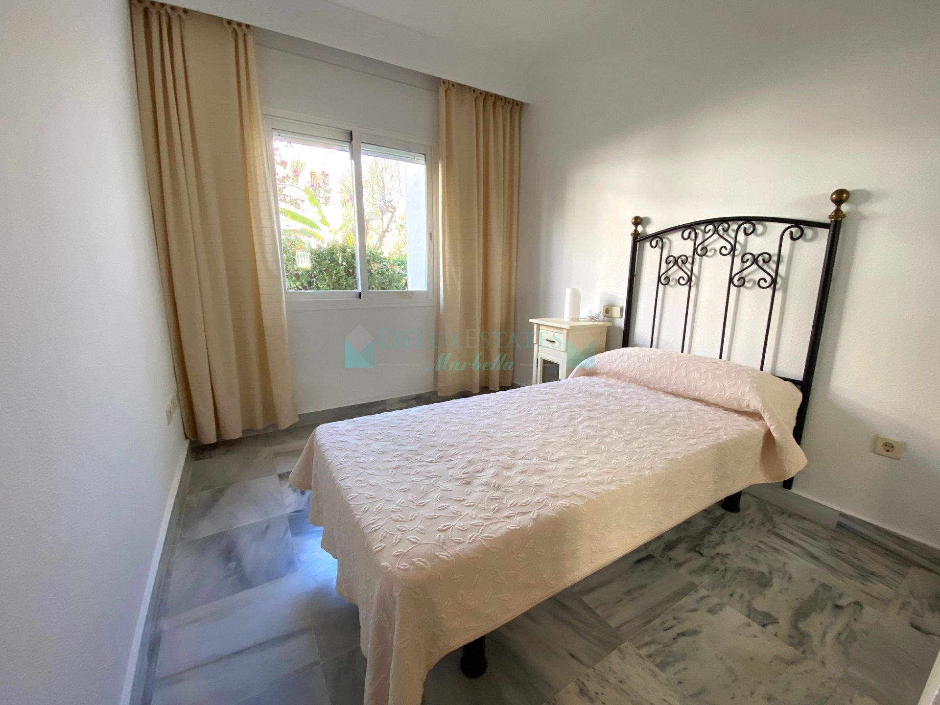 Apartamento Planta Baja en alquiler en Marbella - Puerto Banus