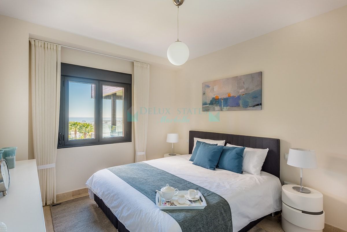 Photo Gallery - Spacious apartment for sale at New Golden Mile, Estepona, Costa del Sol