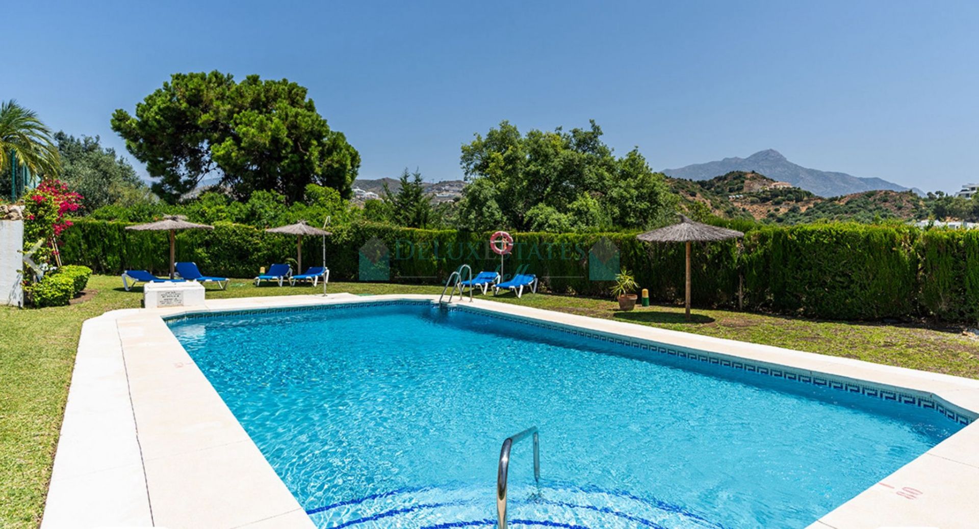 Town House for sale in La Quinta, Benahavis