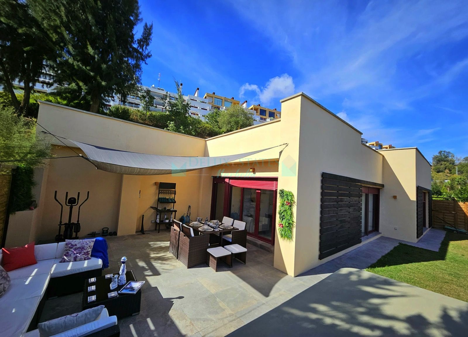 Villa en venta en Parque Botanico, Estepona