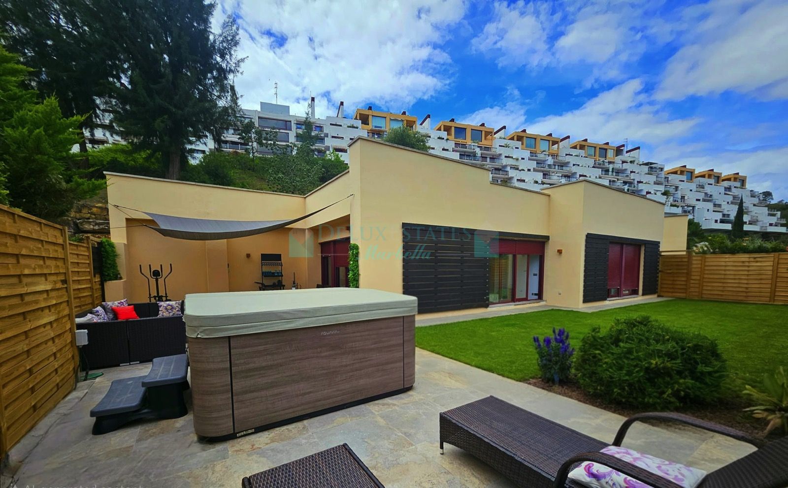 Villa en venta en Parque Botanico, Estepona