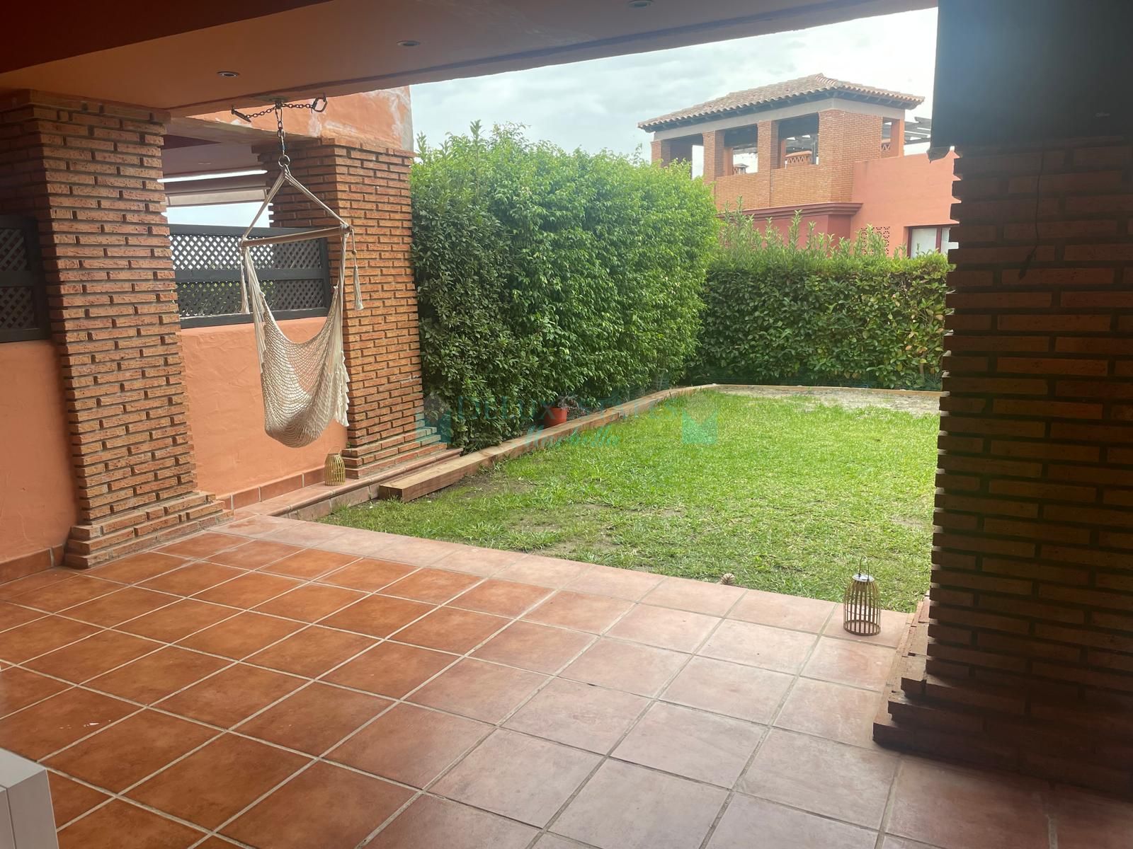 Apartamento Planta Baja en venta en Casares Golf, Casares