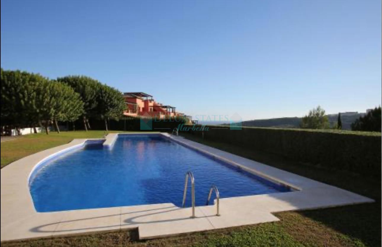 Apartamento Planta Baja en venta en Casares Golf, Casares