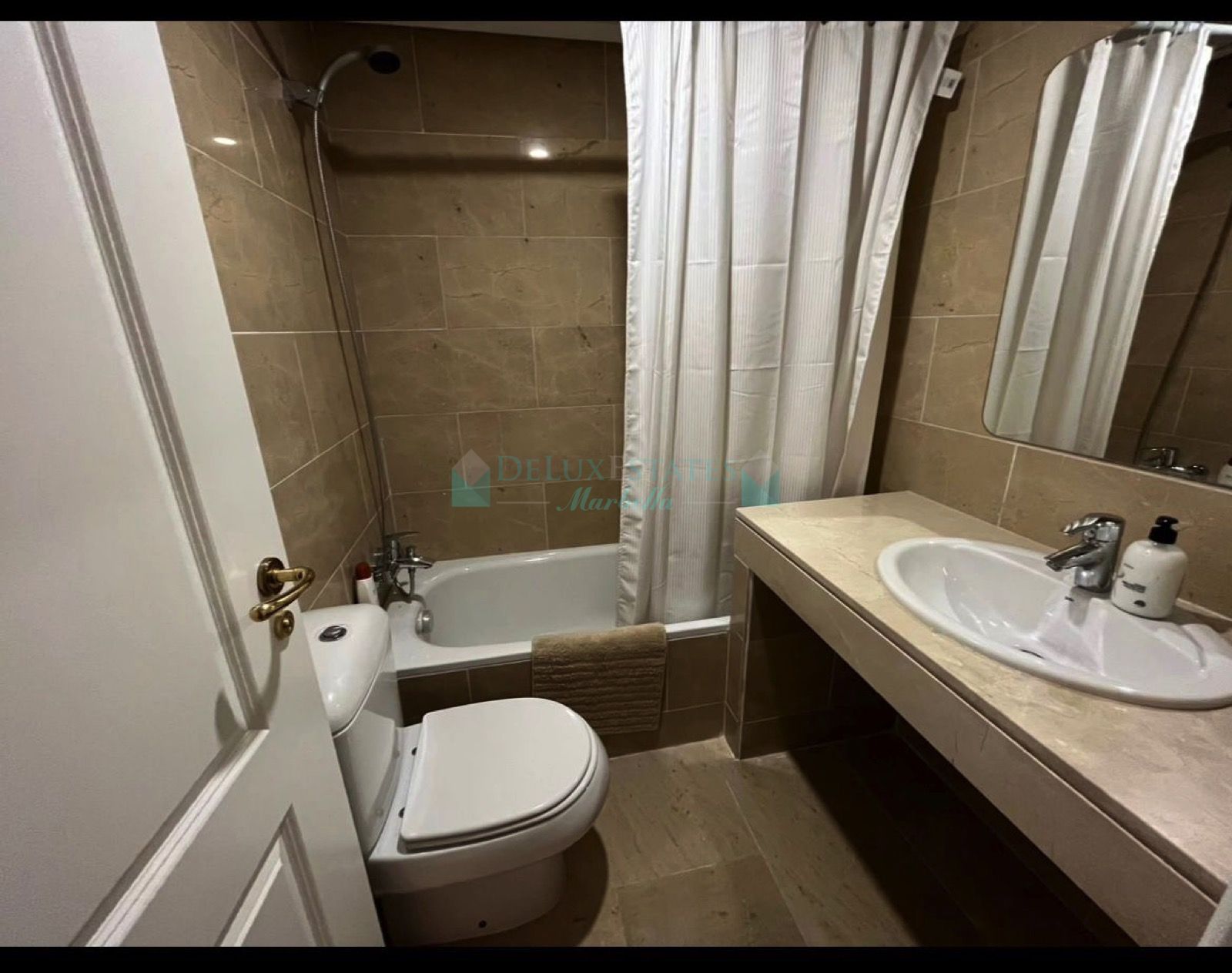 Apartamento en venta en Coto Real, Manilva