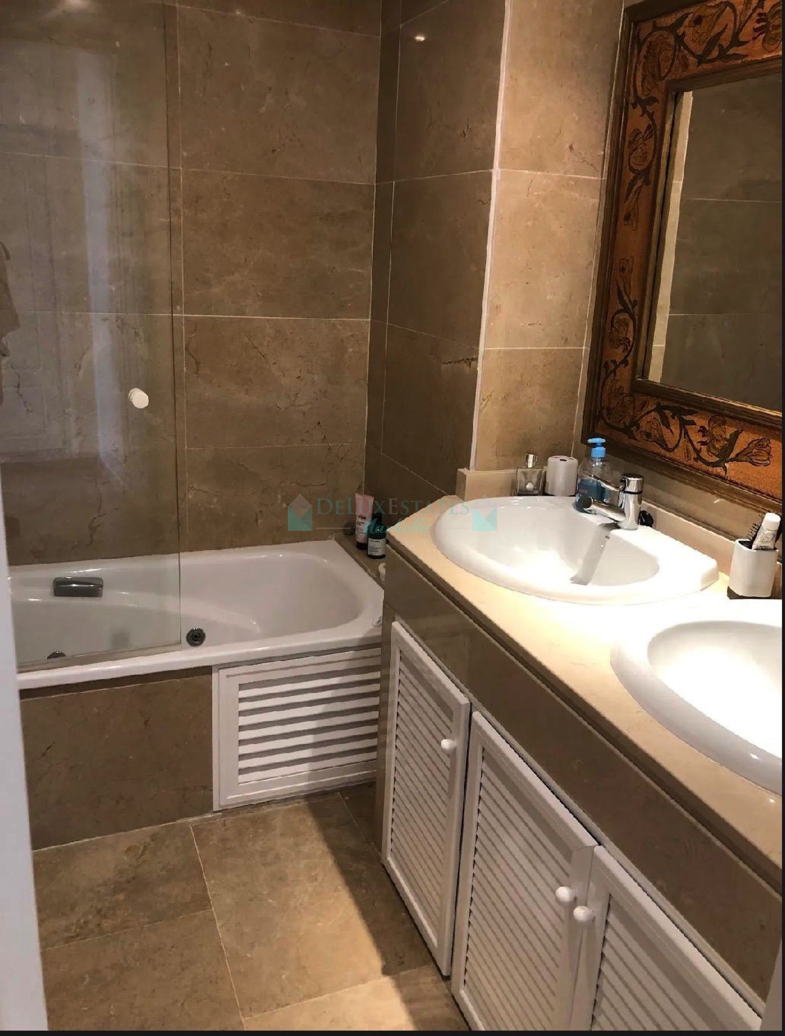 Apartamento en venta en Marina Duquesa, Manilva