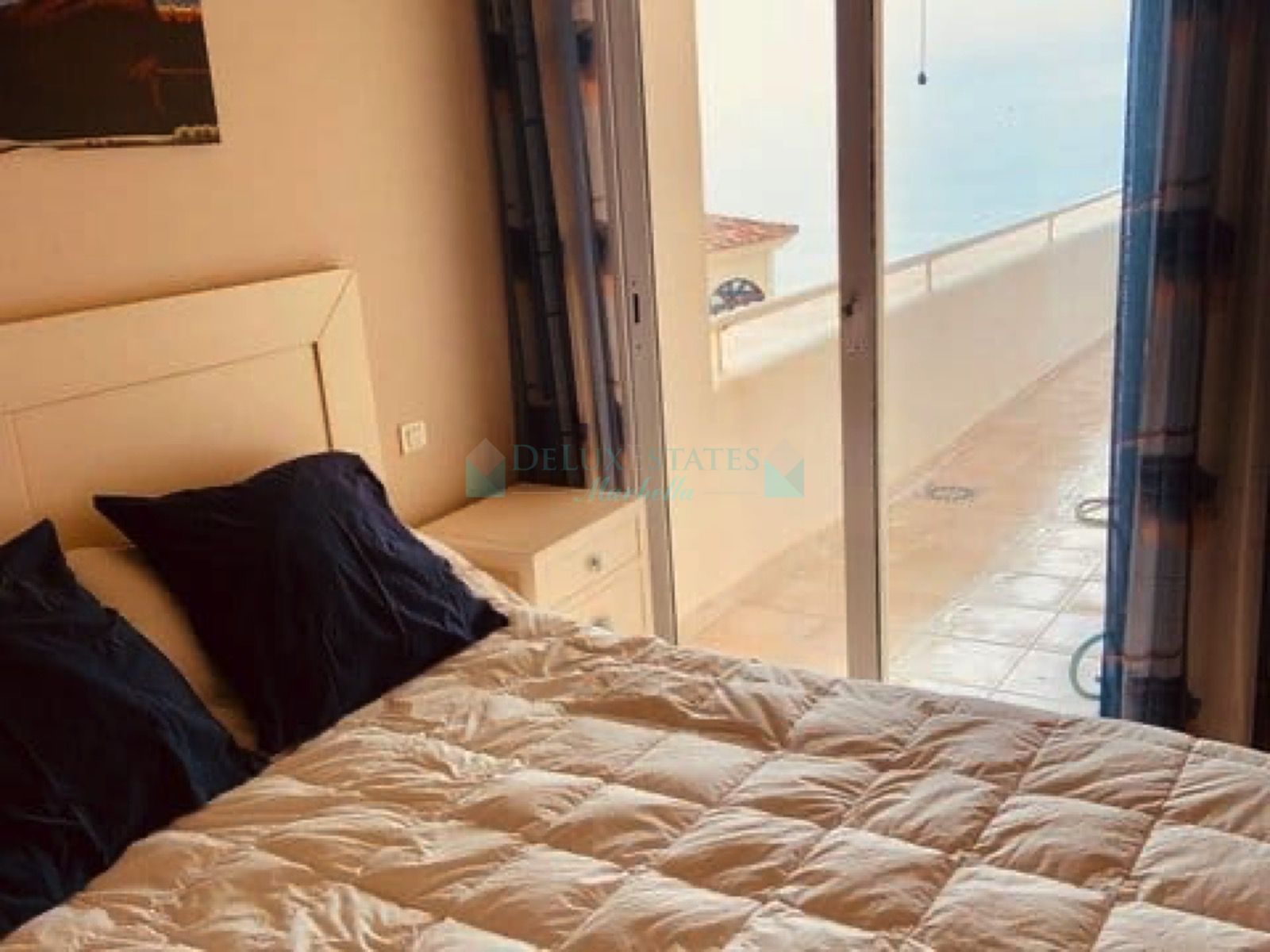 Apartamento Planta Baja en venta en Buenas Noches, Estepona