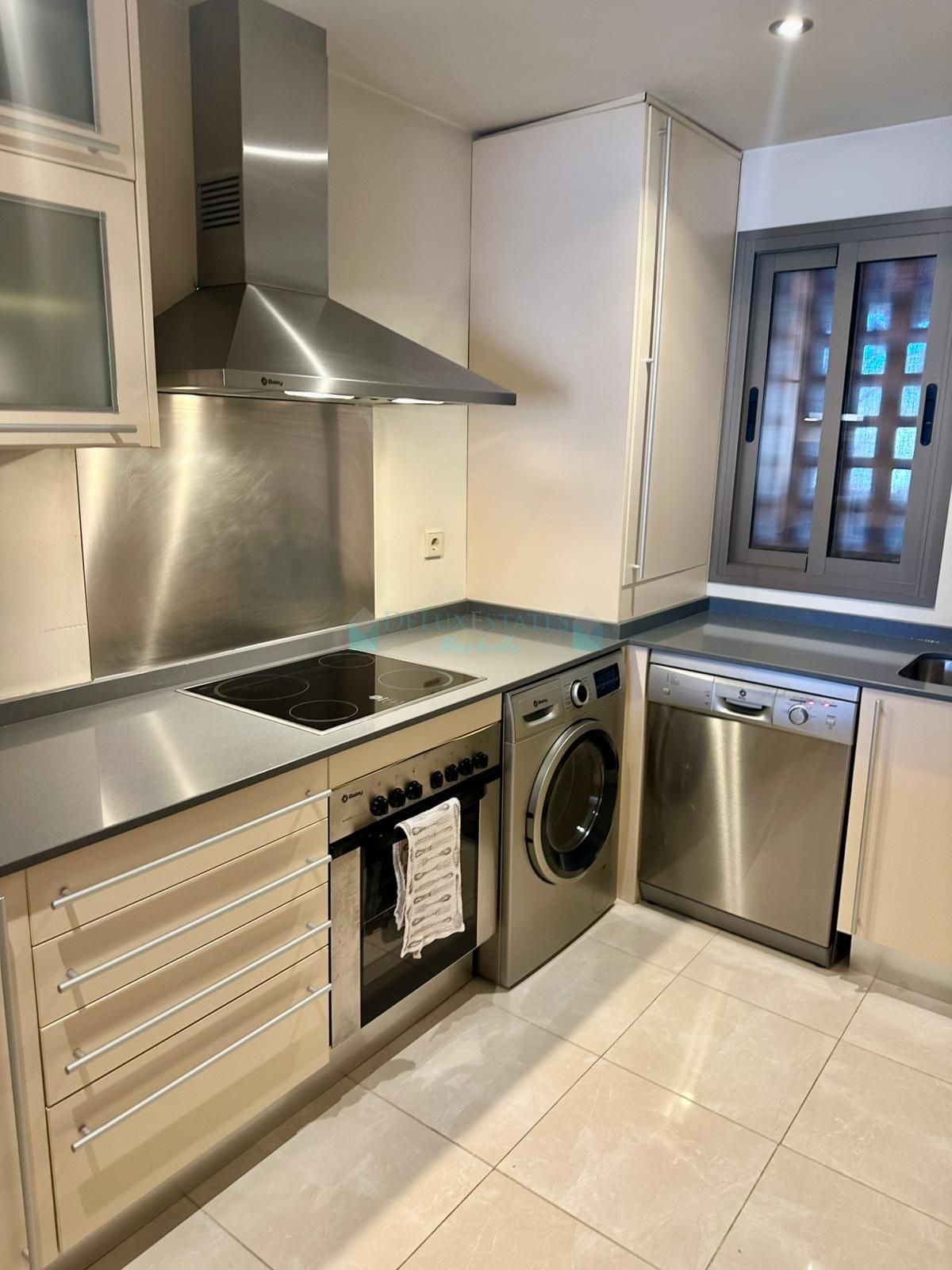 Apartment for rent in Sotoserena, Estepona