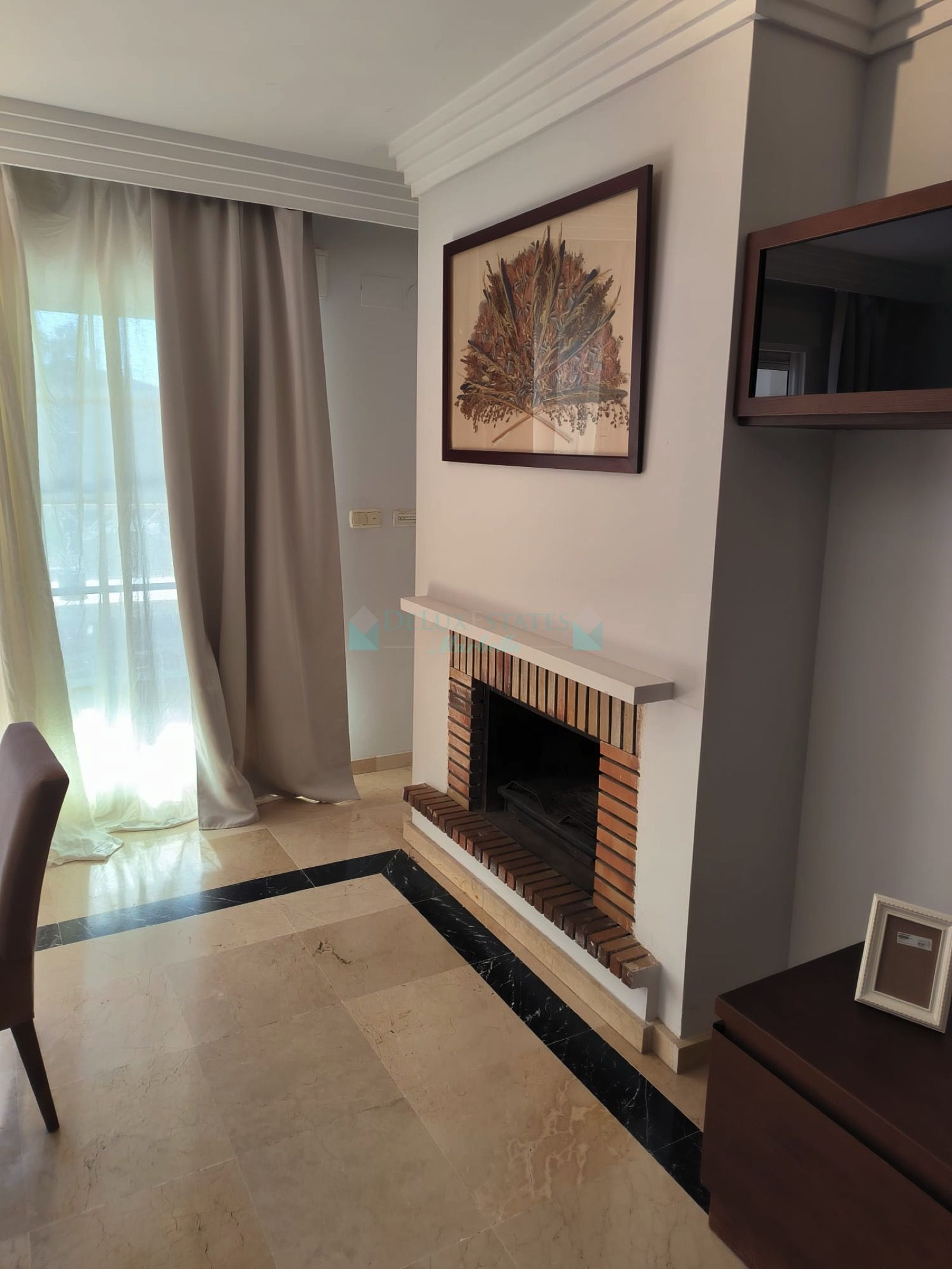 Apartment for sale in Las Lomas de Rio Real, Marbella East