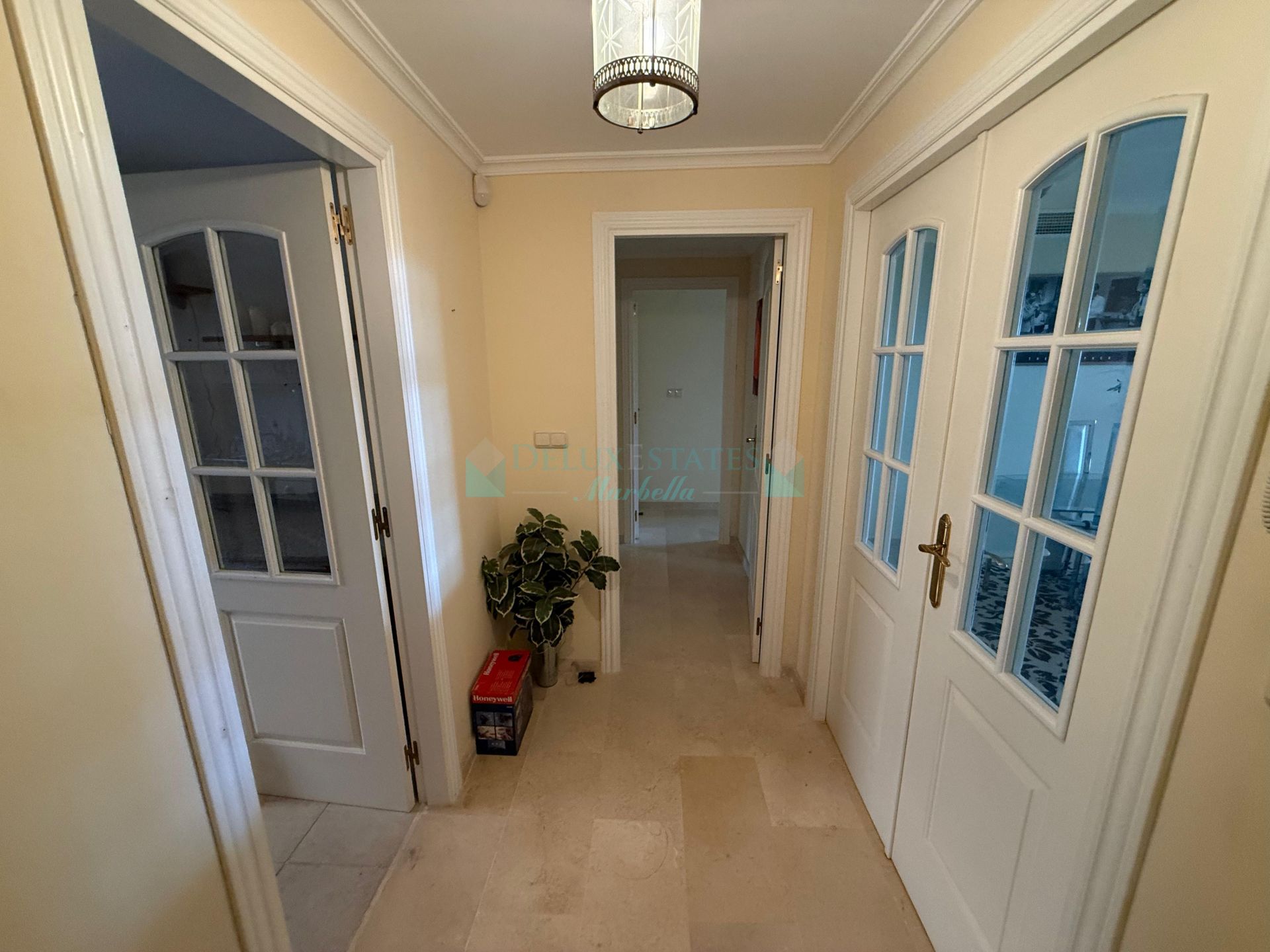 Apartment for sale in Elviria, Marbella East